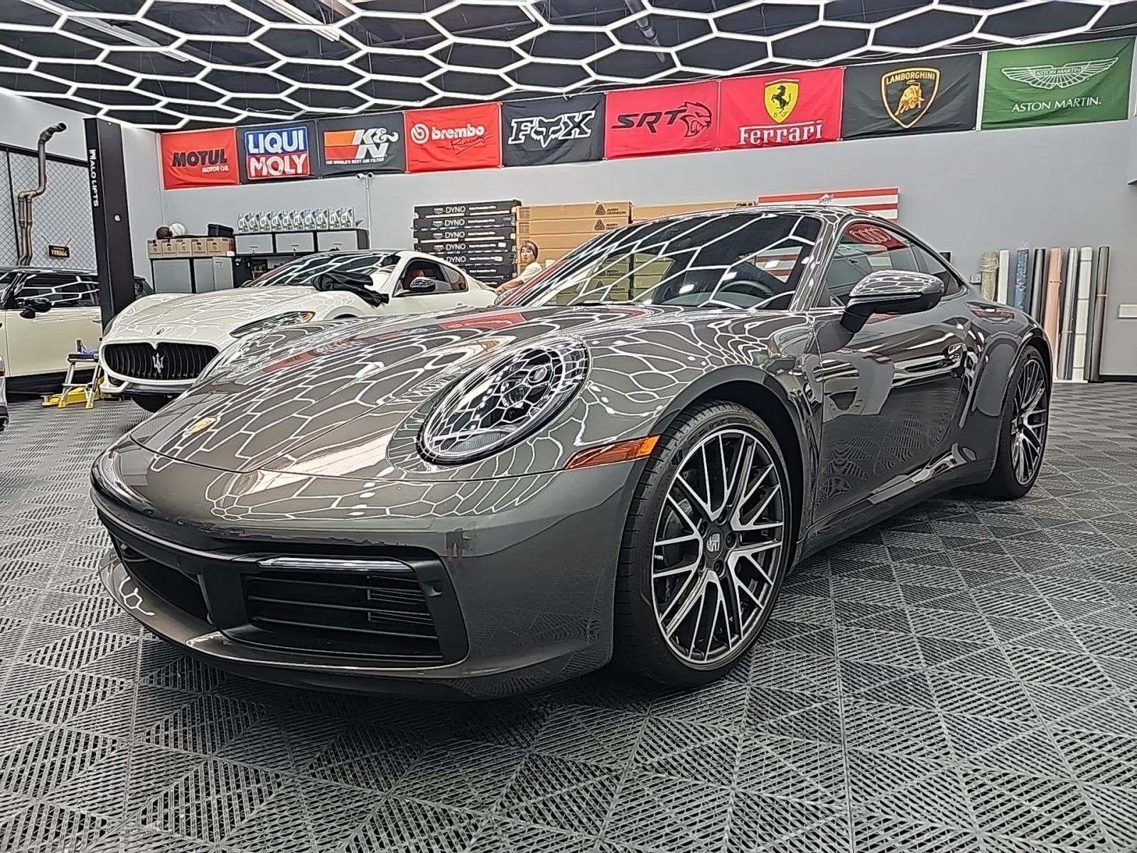 2022 Porsche 911 Carrera RWD