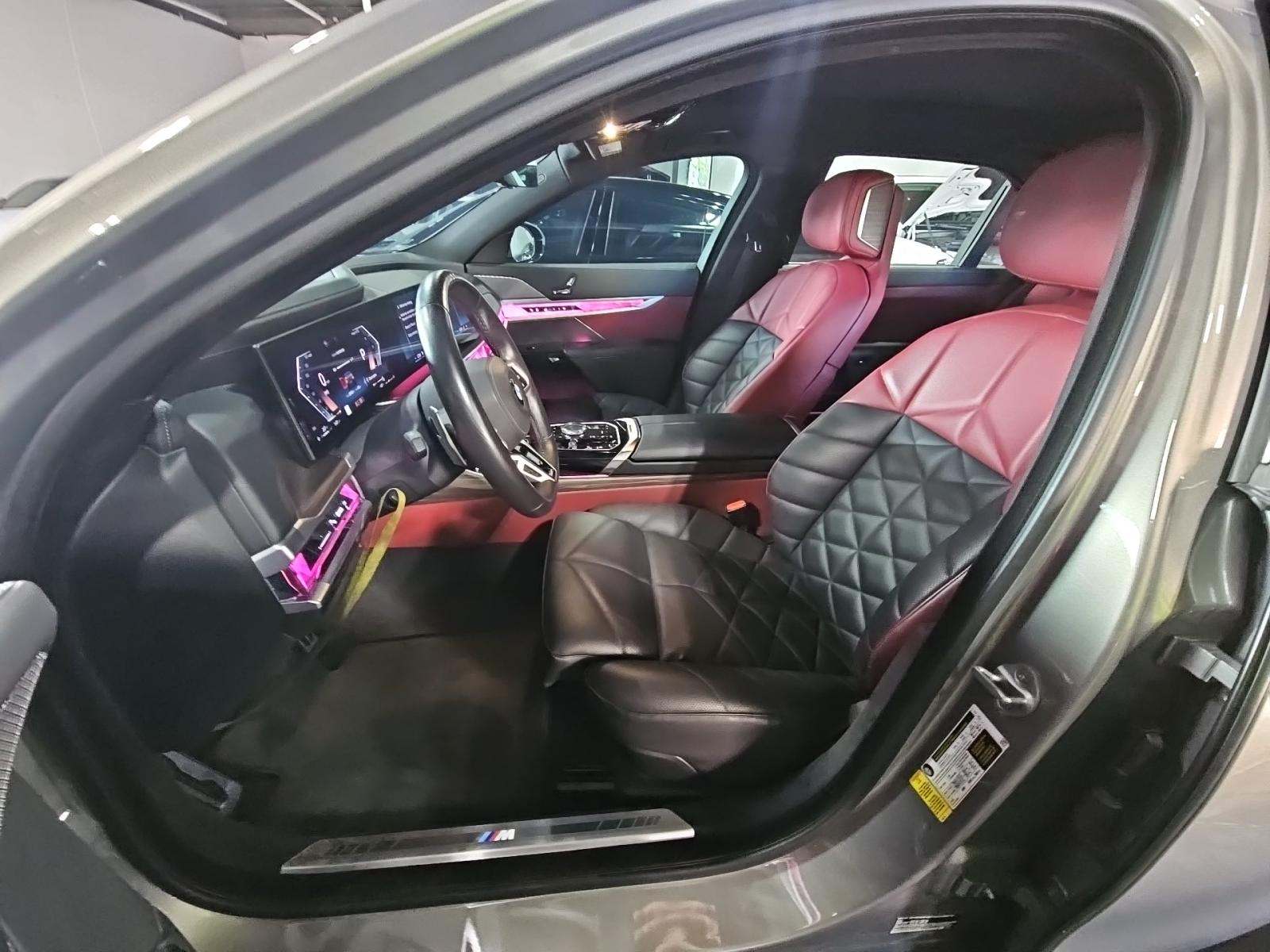 2023 BMW 7 Series 740i RWD