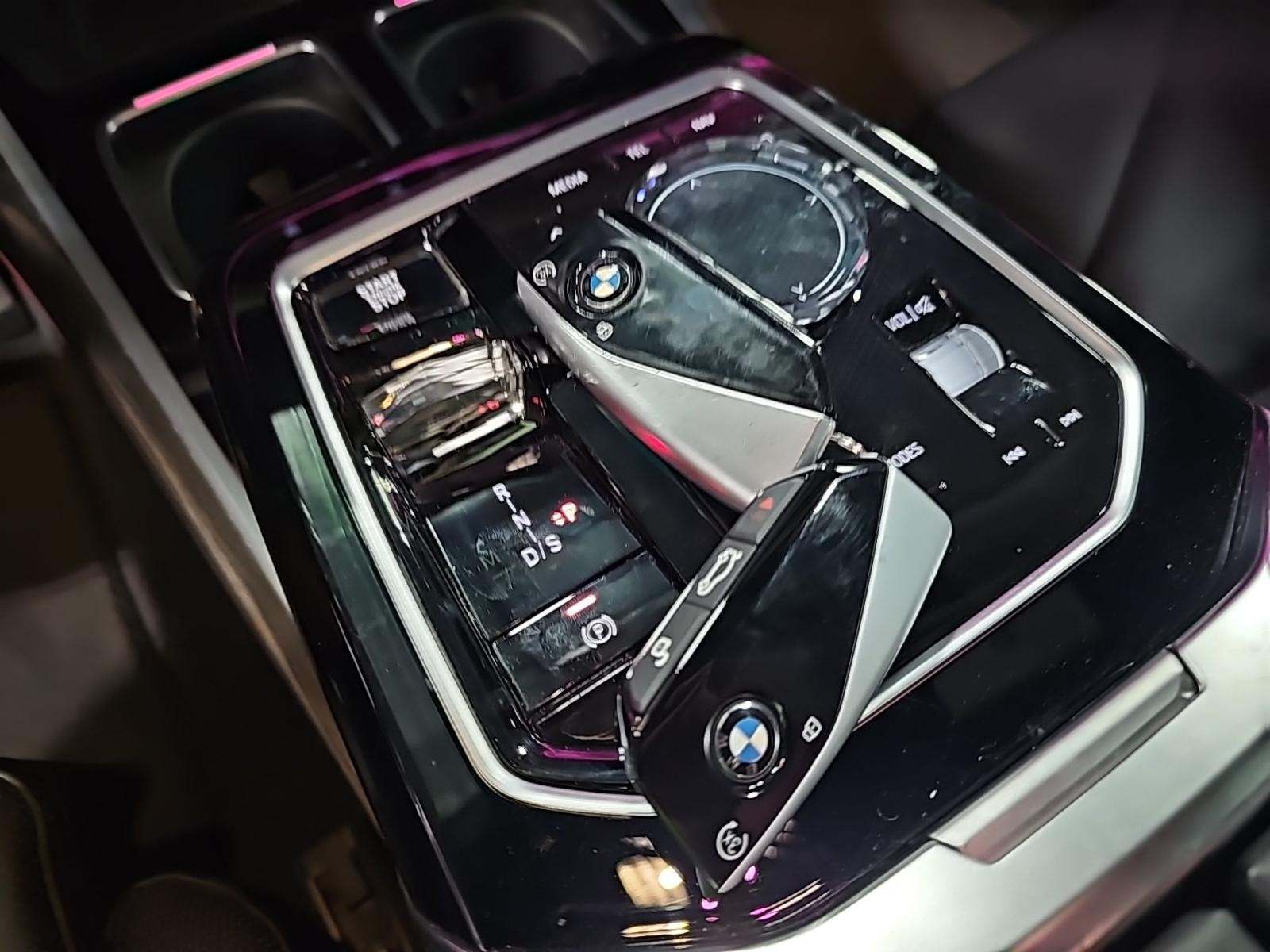 2023 BMW 7 Series 740i RWD