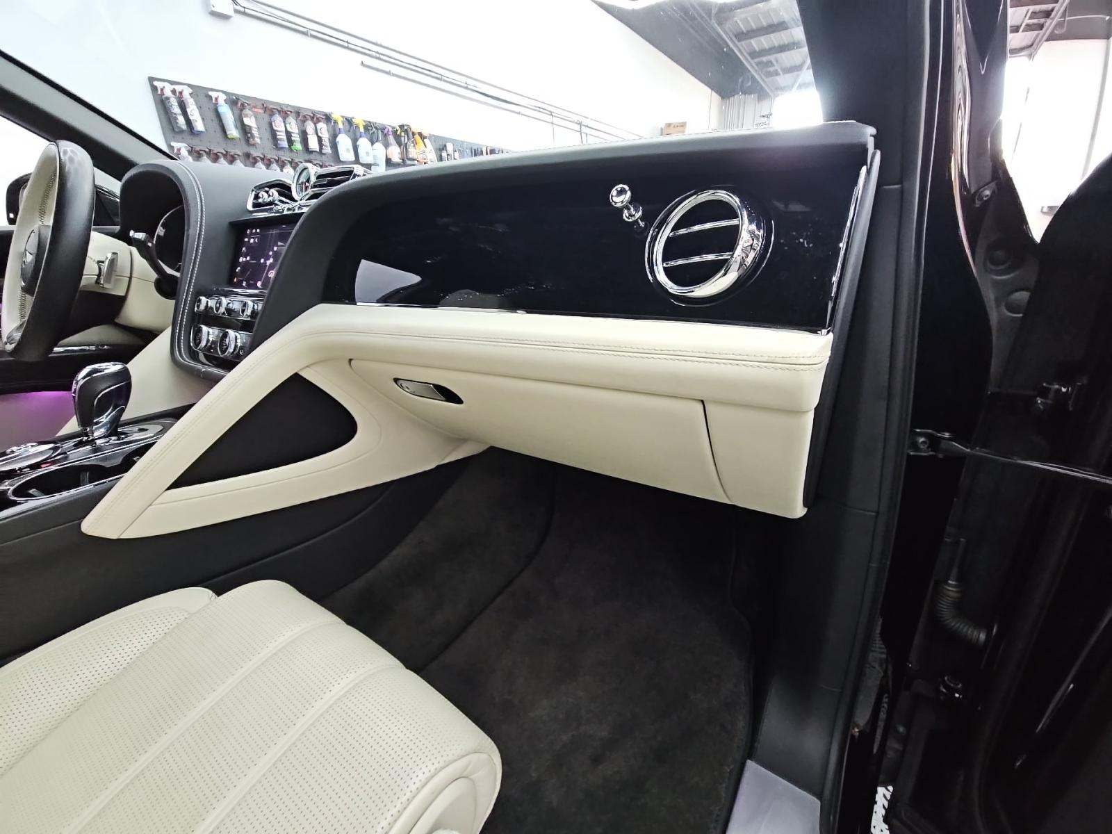 2021 Bentley Bentayga V8 AWD