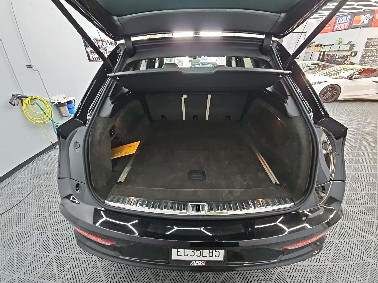 2021 Bentley Bentayga V8 AWD