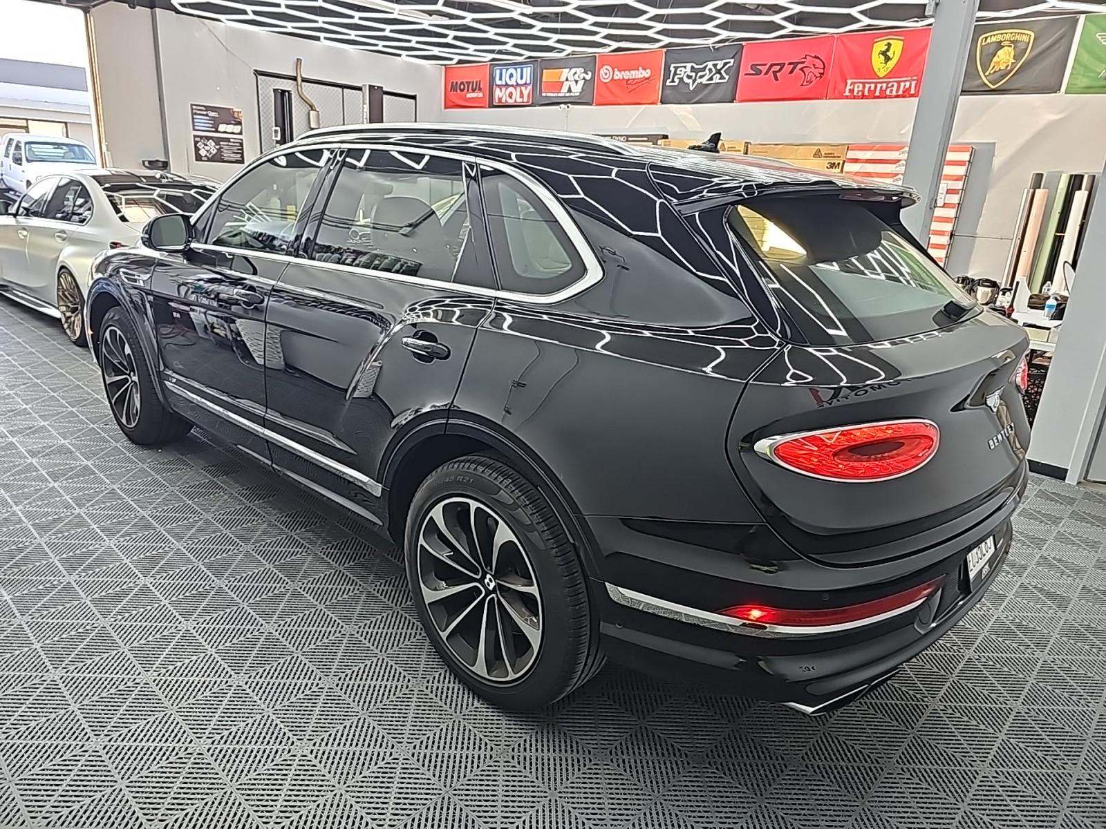 2021 Bentley Bentayga V8 AWD