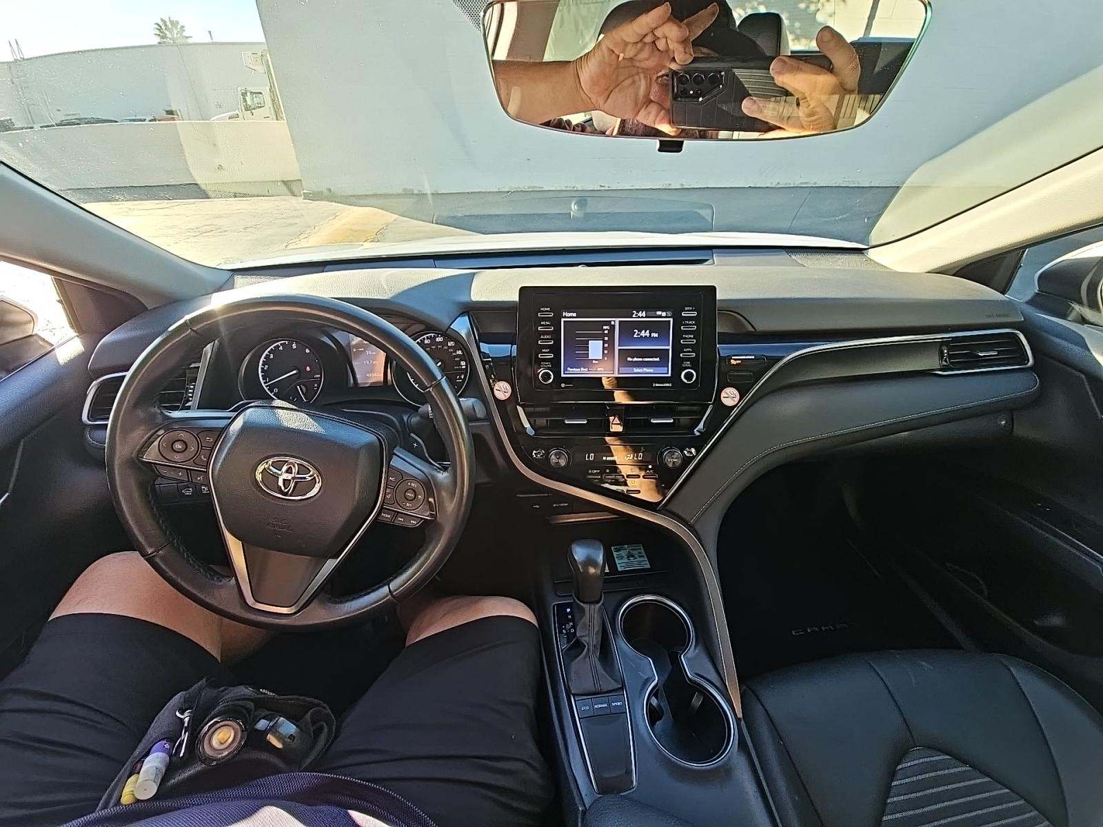 2024 Toyota Camry SE FWD