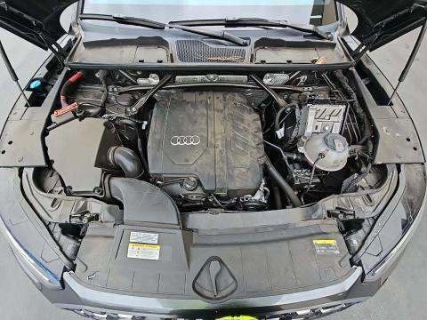 2022 Audi Q5 S line Premium AWD