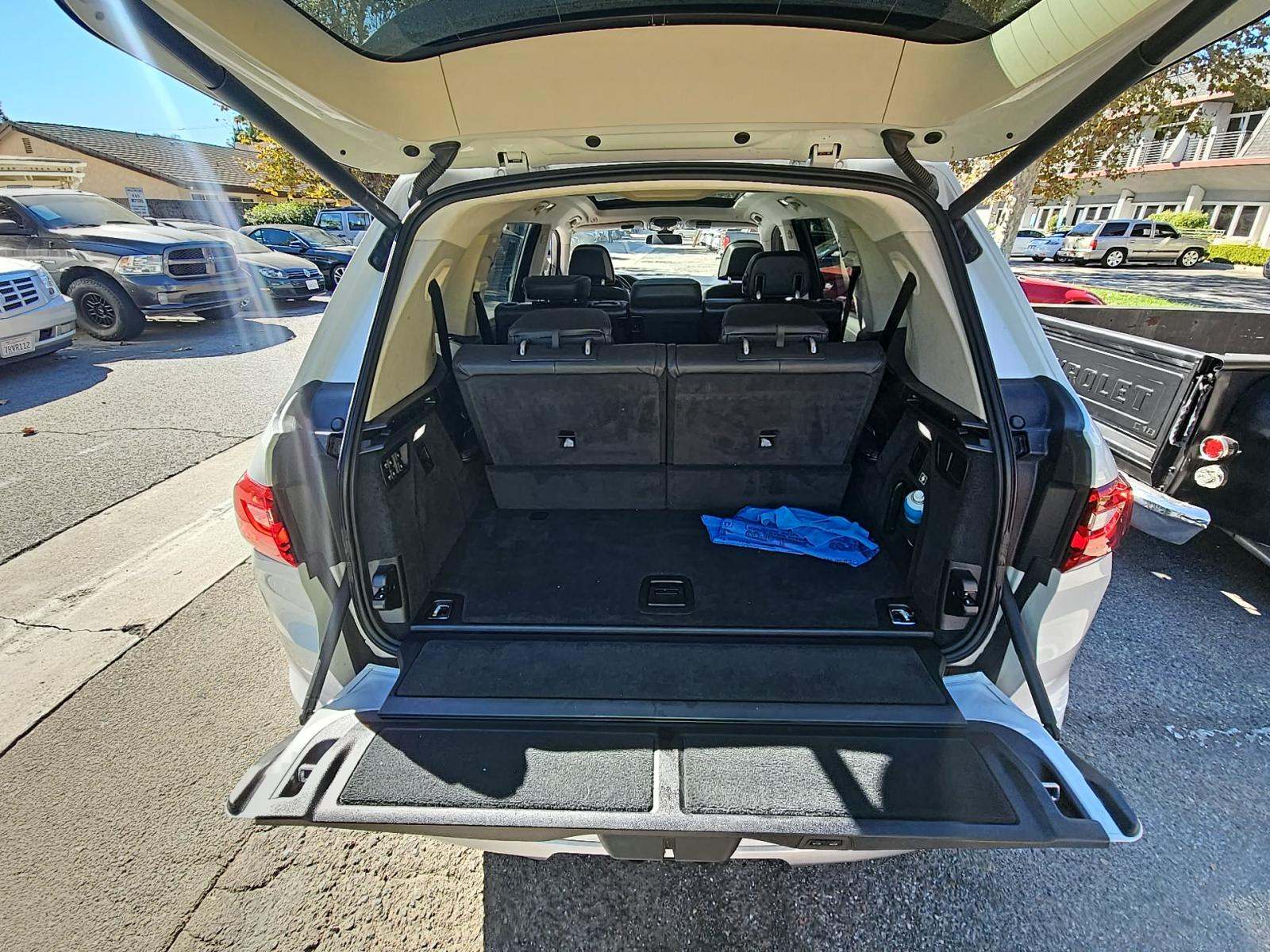 2020 BMW X7 xDrive40i AWD