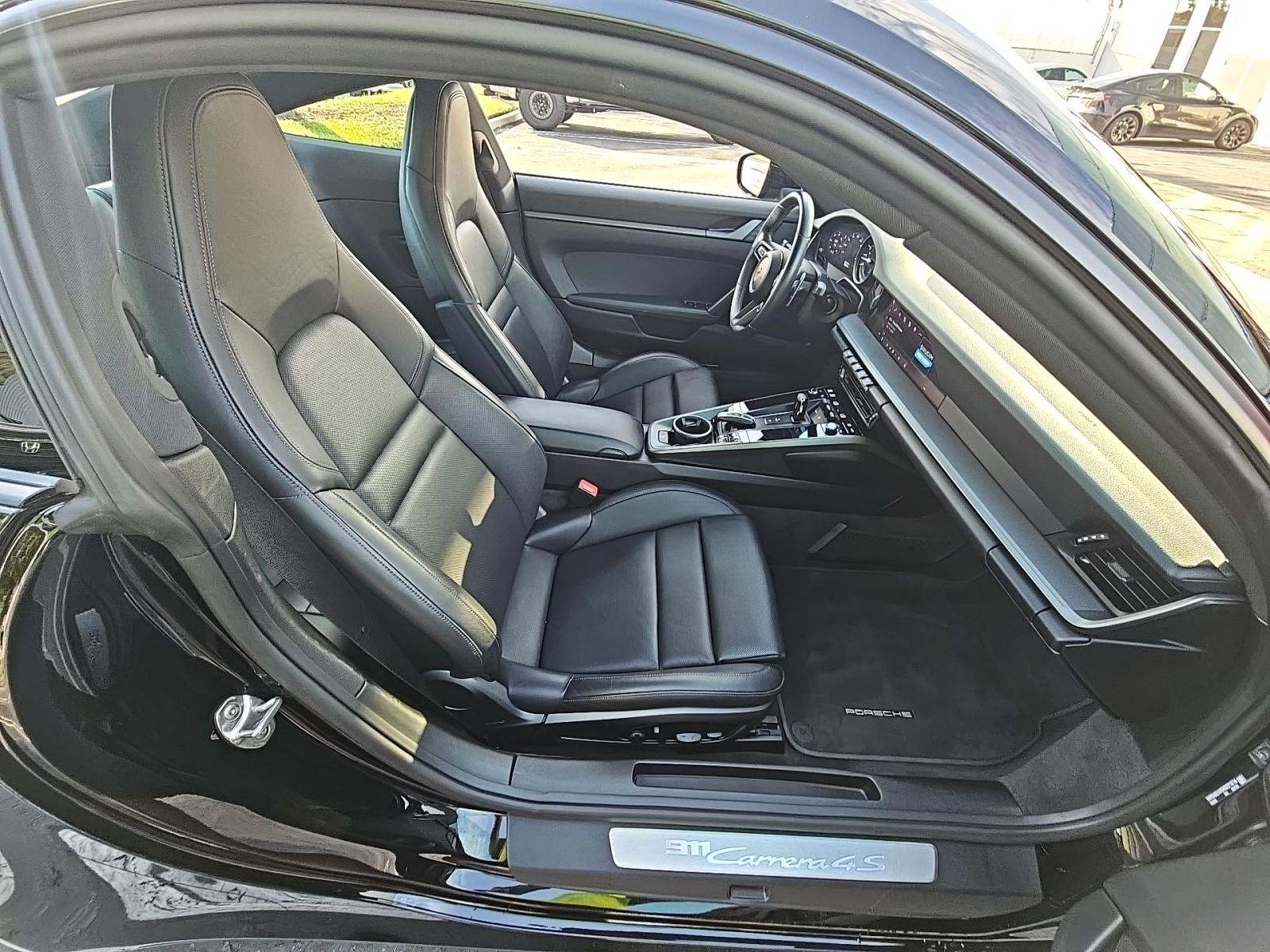 2022 Porsche 911 Carrera 4S AWD