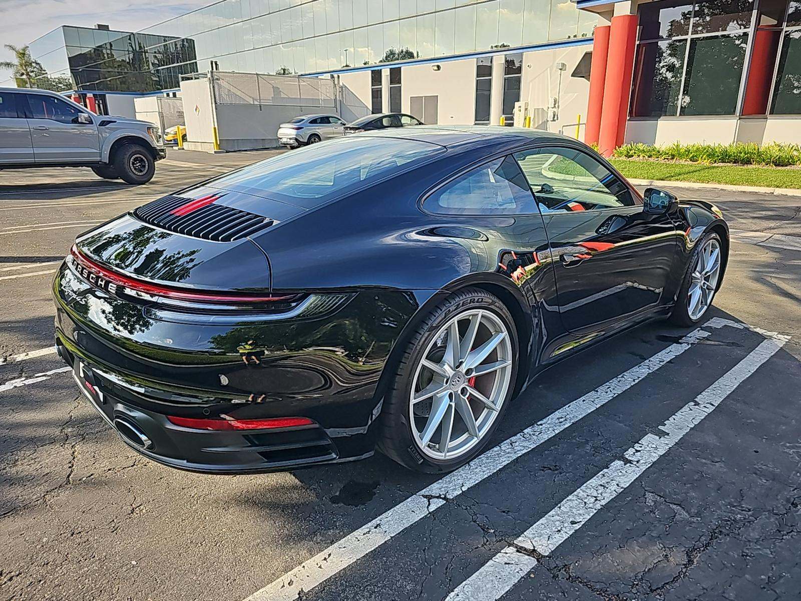 2022 Porsche 911 Carrera 4S AWD