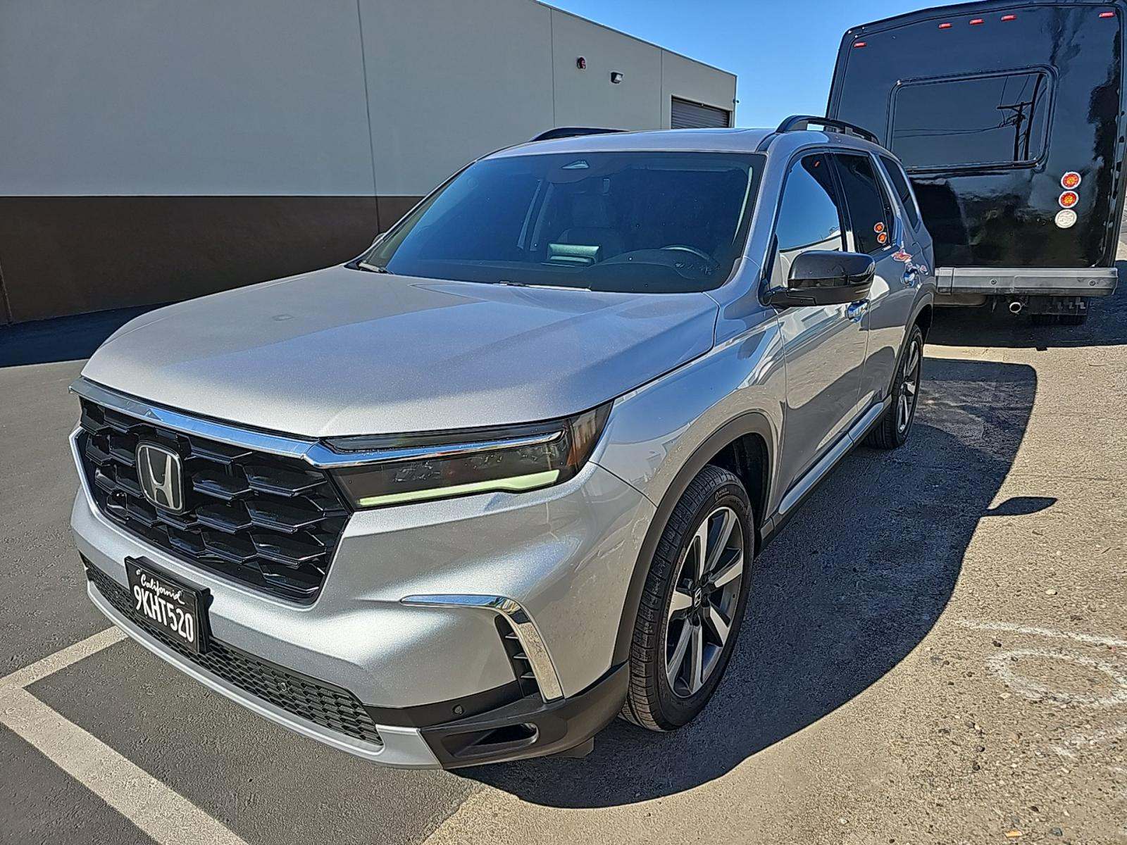 2024 Honda Pilot Touring FWD