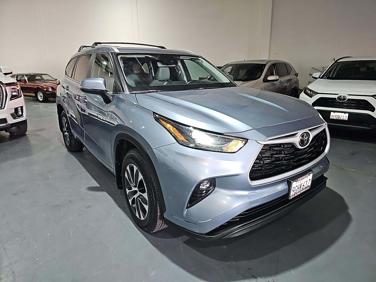 2023 Toyota Highlander XLE AWD
