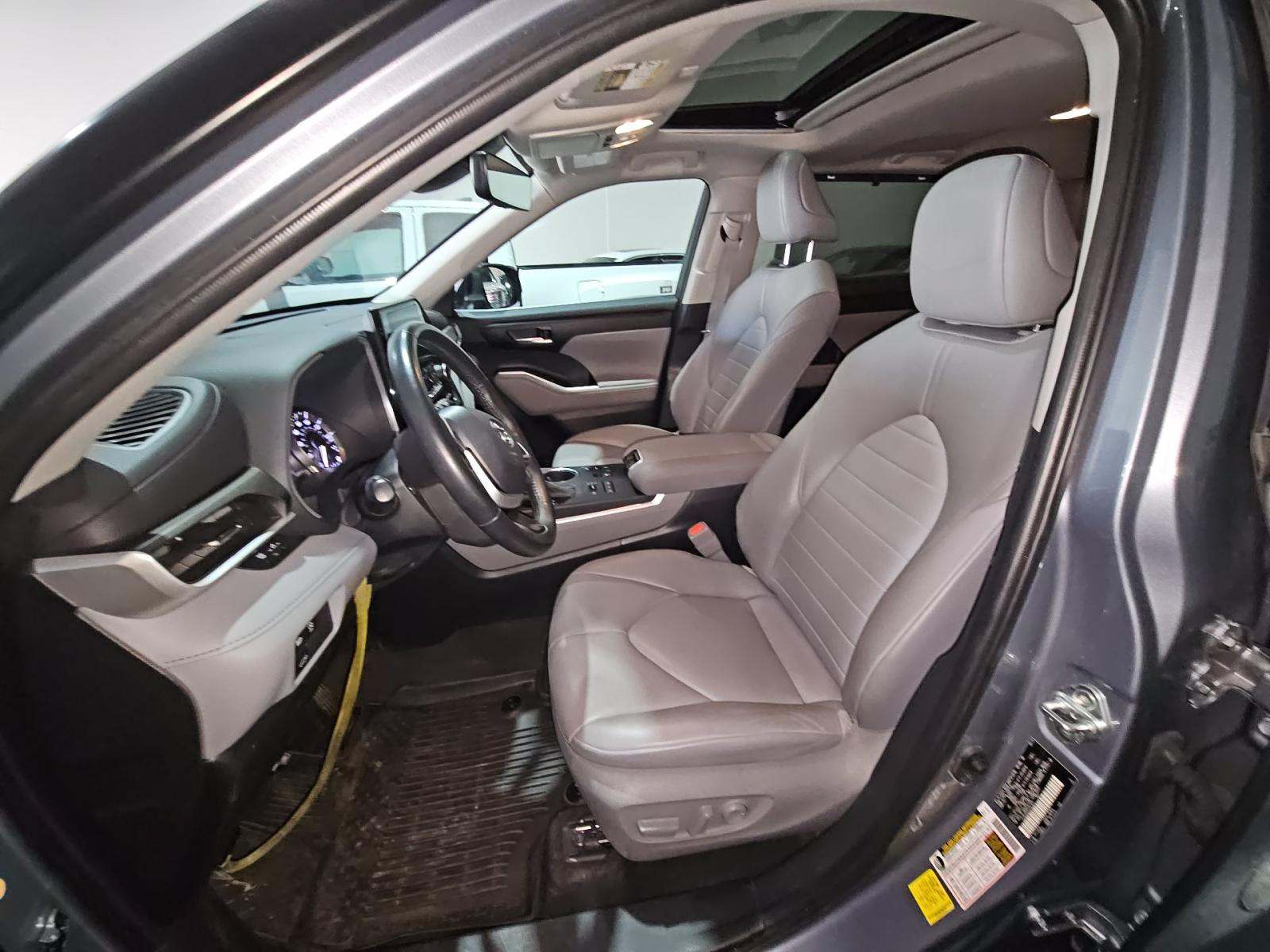 2023 Toyota Highlander XLE AWD