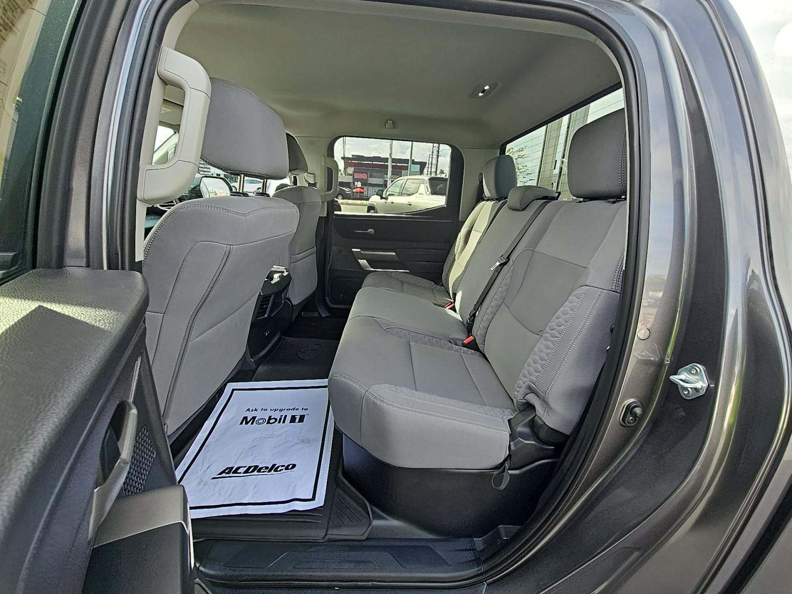 2024 Toyota Tundra SR5 AWD