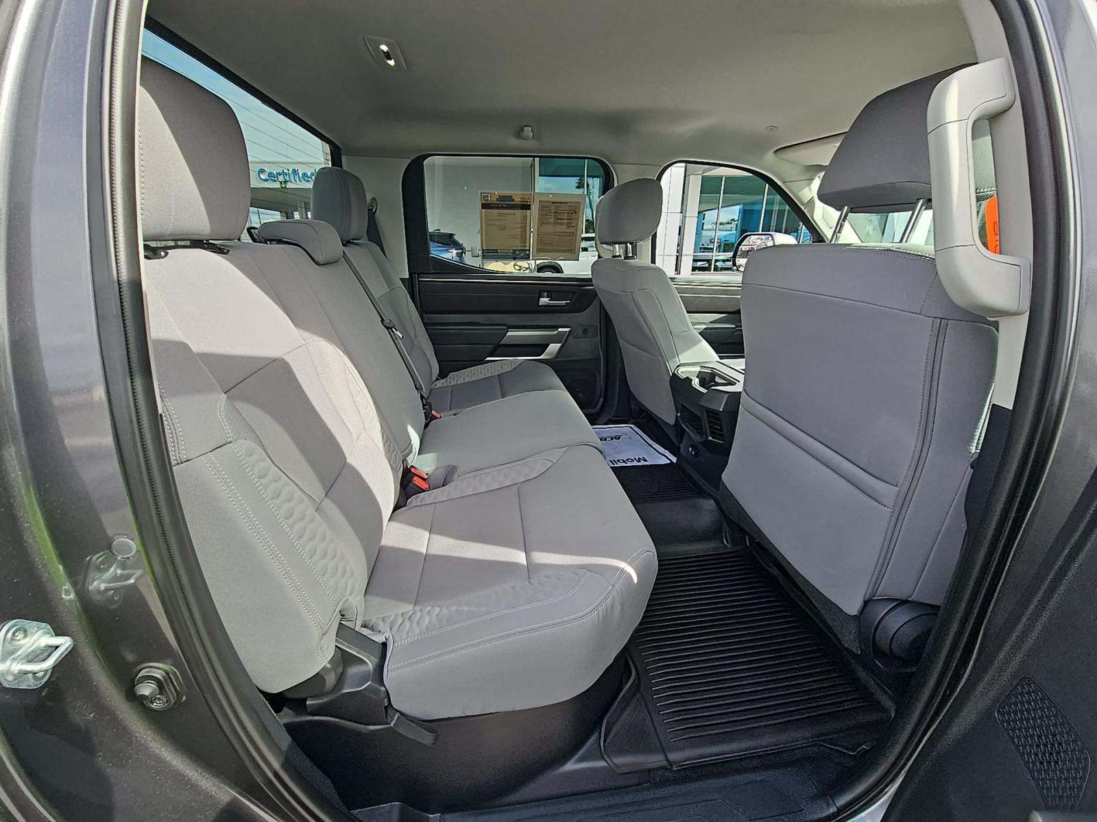 2024 Toyota Tundra SR5 AWD