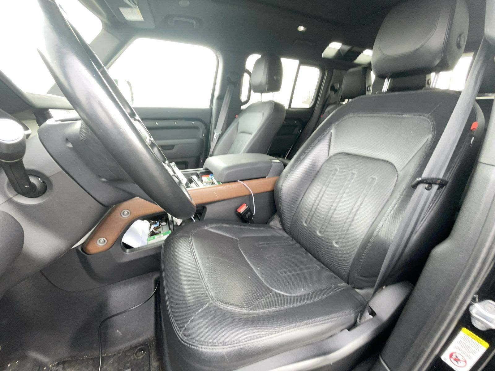 2021 Land Rover Defender 110 X-Dynamic SE AWD