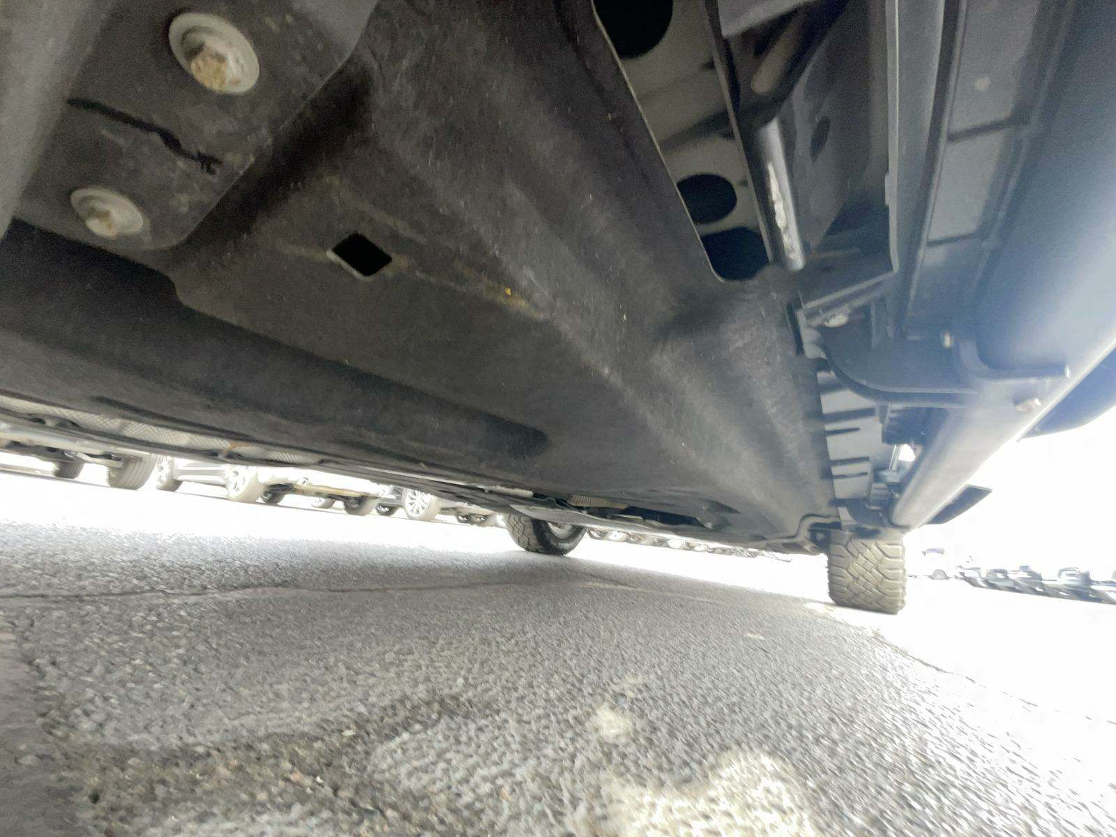 2021 Land Rover Defender 110 X-Dynamic SE AWD