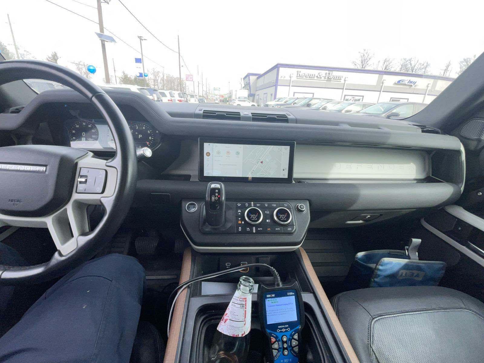 2021 Land Rover Defender 110 X-Dynamic SE AWD