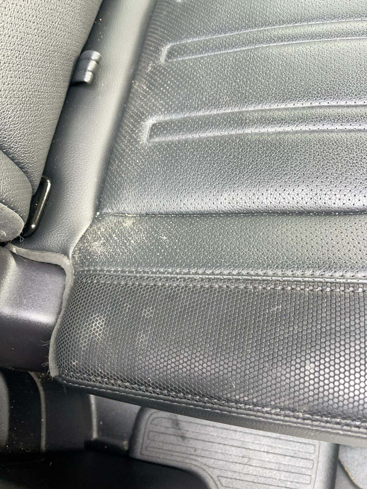 2021 Land Rover Defender 110 X-Dynamic SE AWD