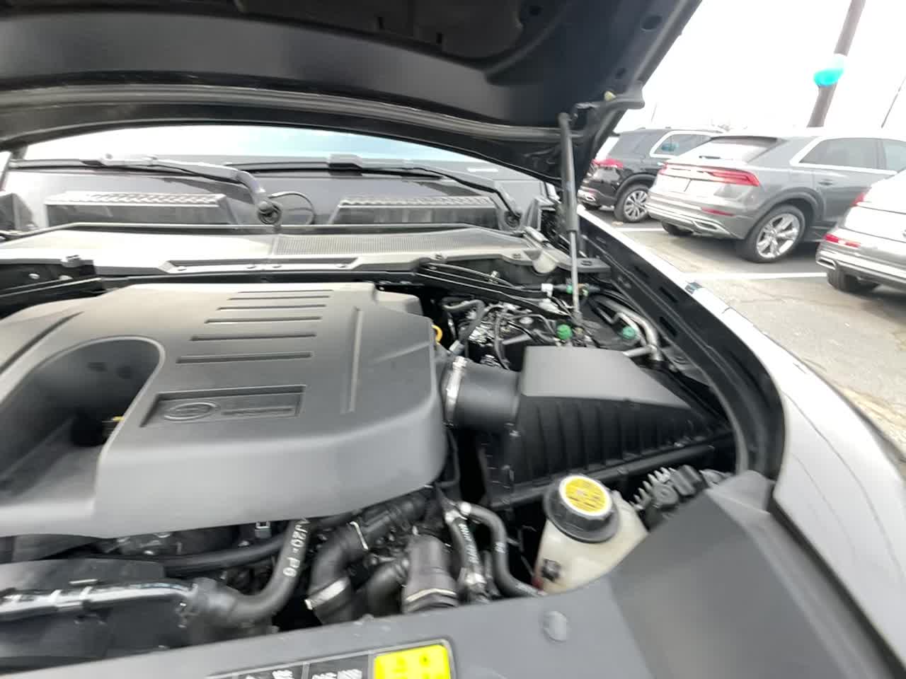 2021 Land Rover Defender 110 X-Dynamic SE AWD