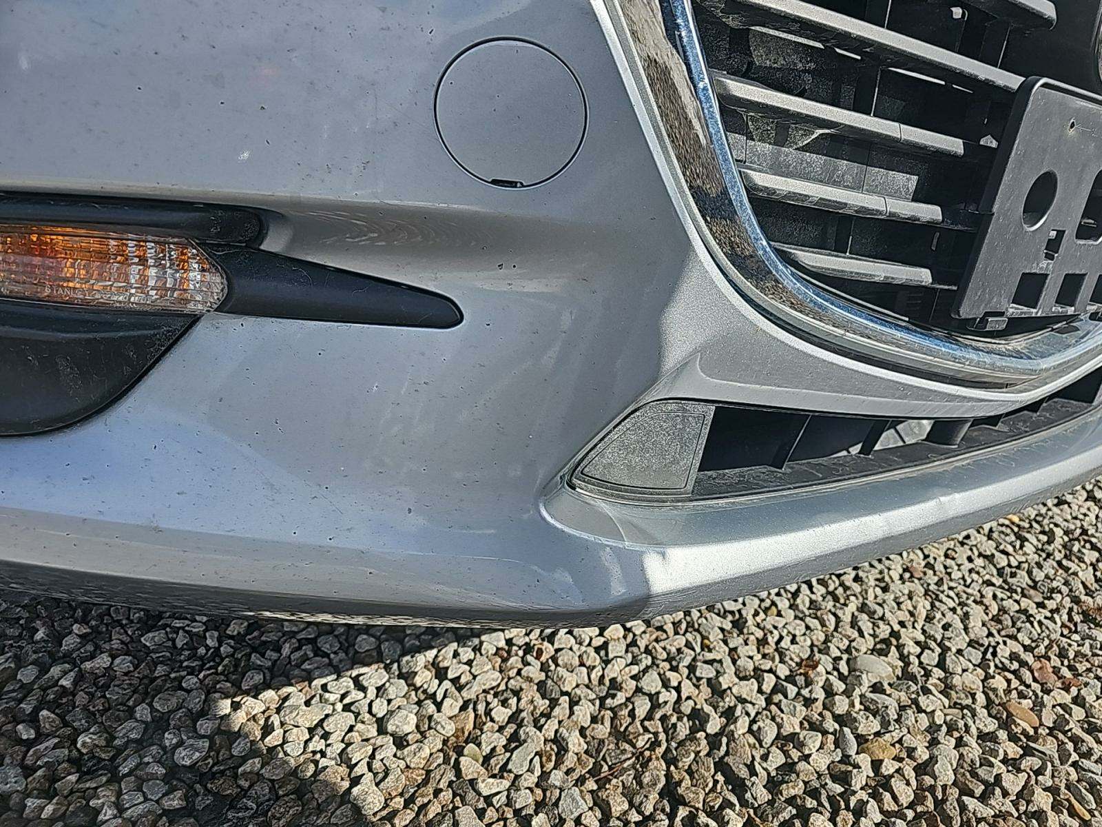 2018 MAZDA MAZDA3 Touring FWD