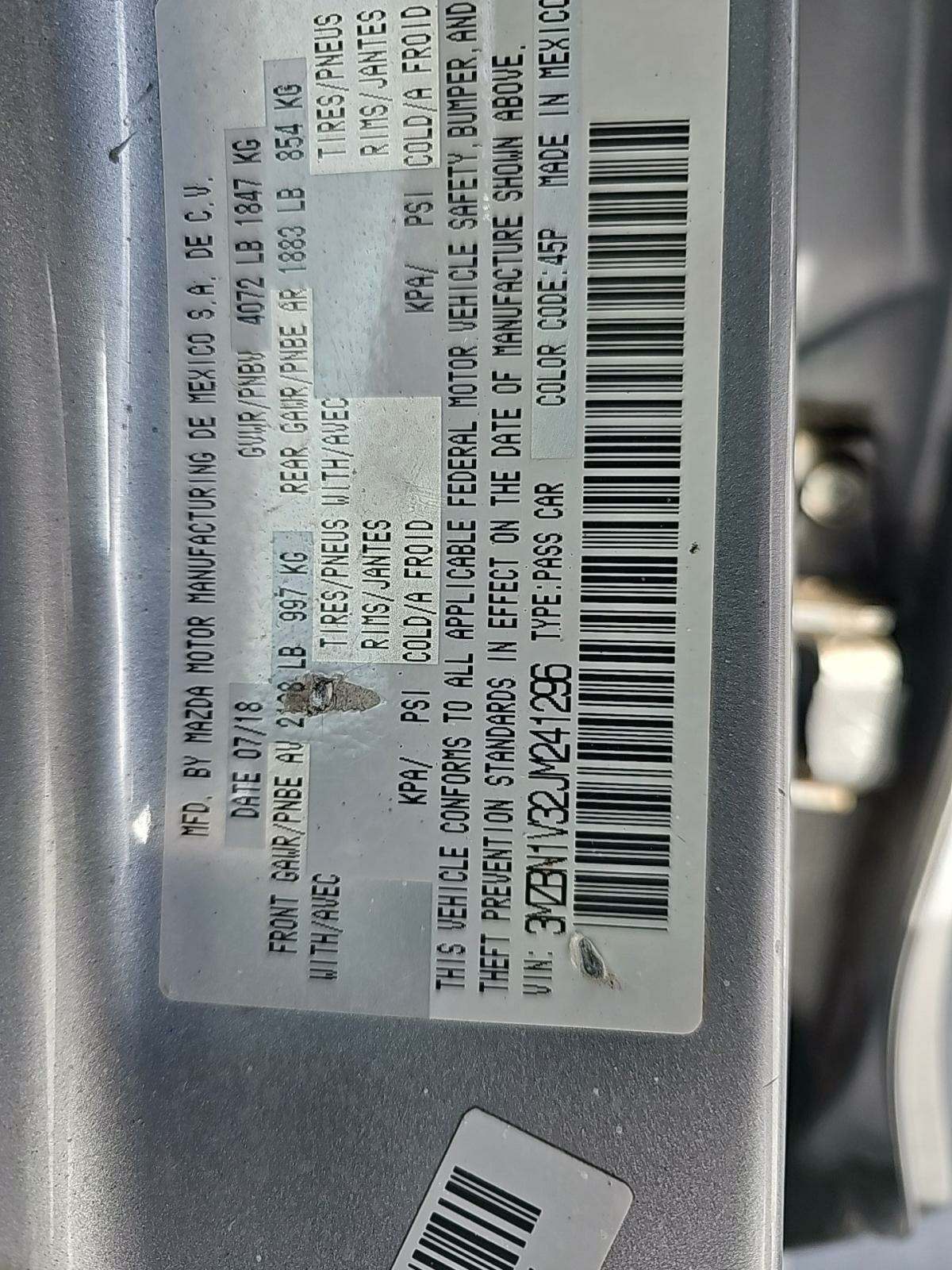 2018 MAZDA MAZDA3 Touring FWD