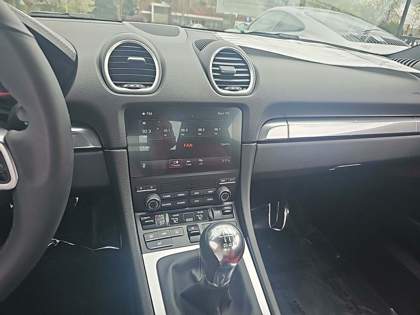 2024 Porsche 718 Cayman Base RWD