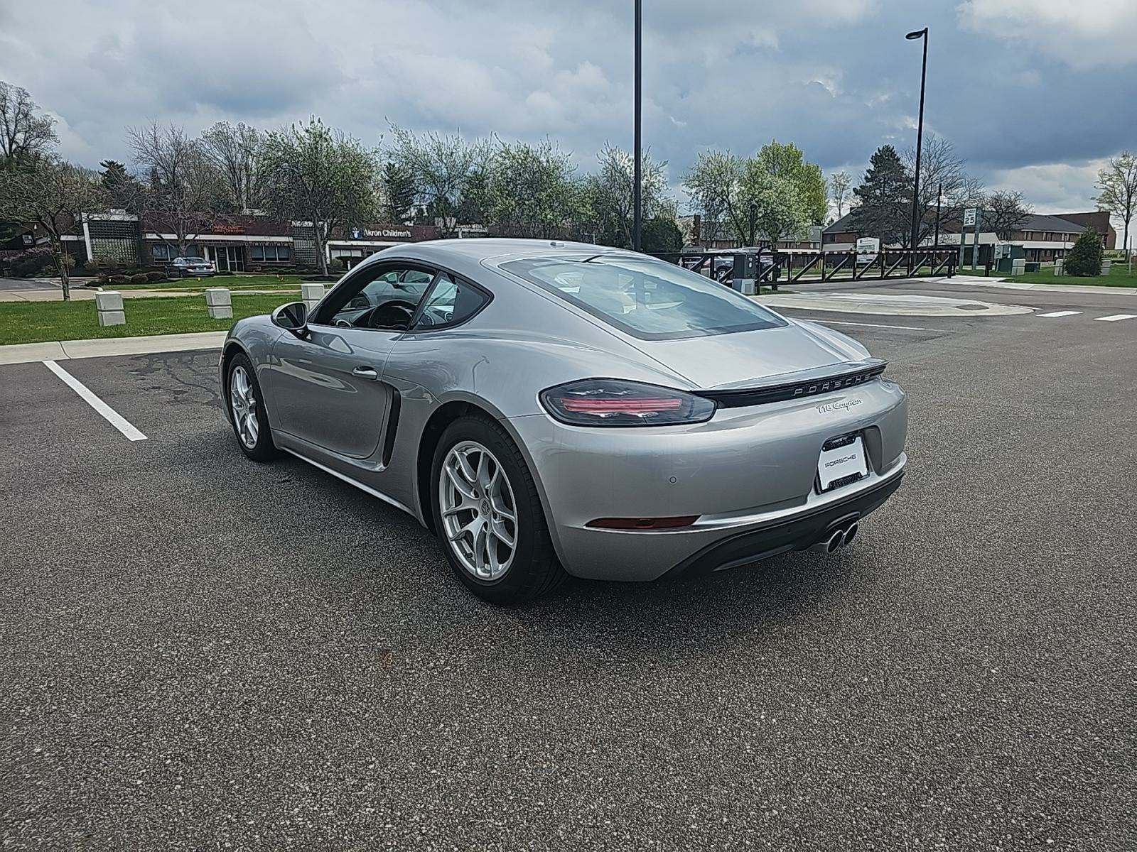 2024 Porsche 718 Cayman Base RWD