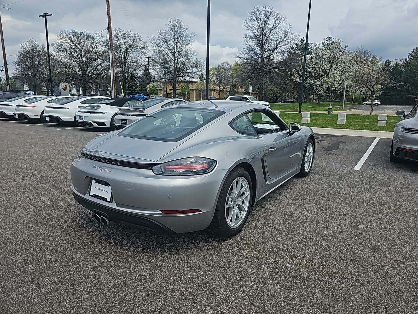 2024 Porsche 718 Cayman Base RWD
