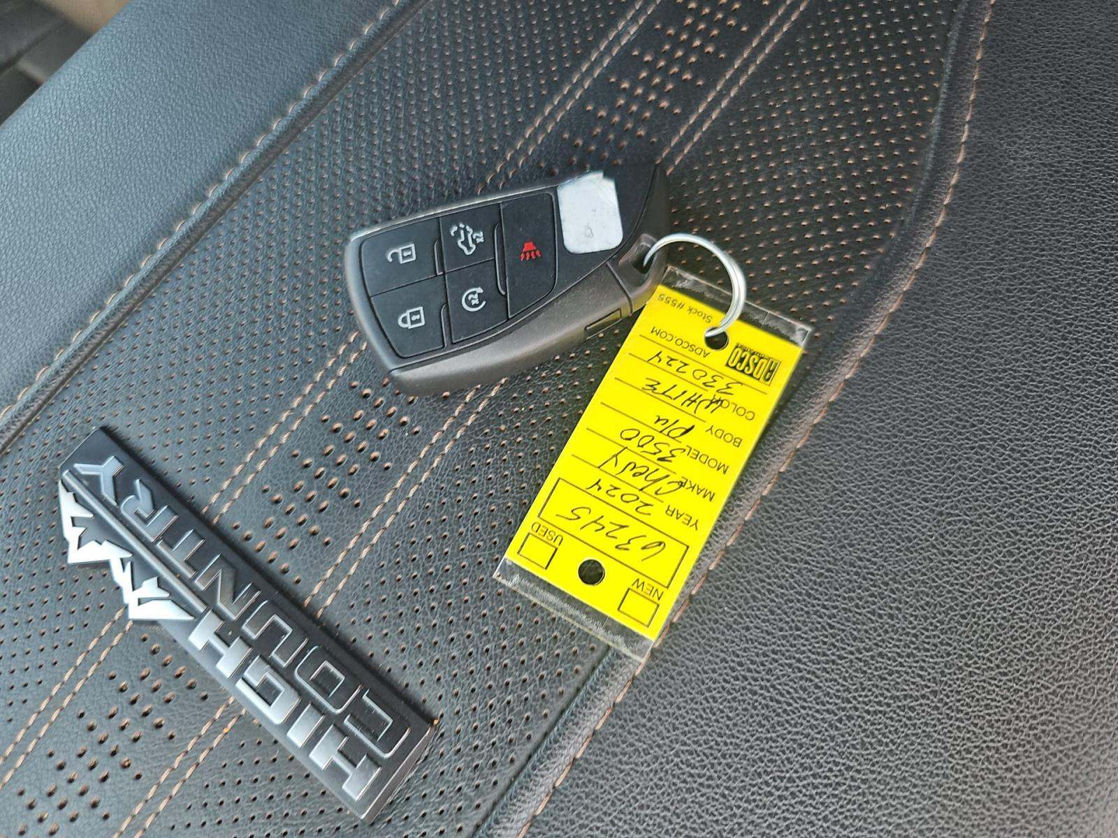 CHEVROLET HIGH COUNTRY - 8