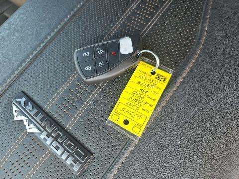 CHEVROLET HIGH COUNTRY - 8