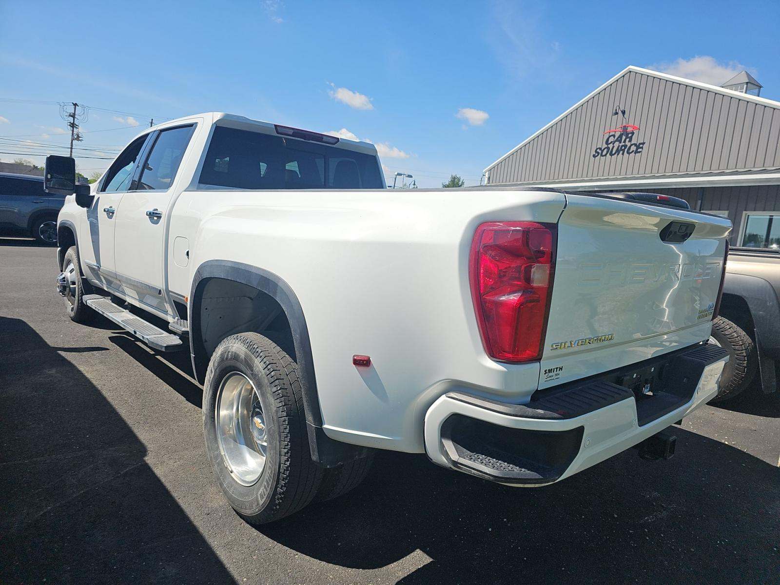 CHEVROLET HIGH COUNTRY - 2