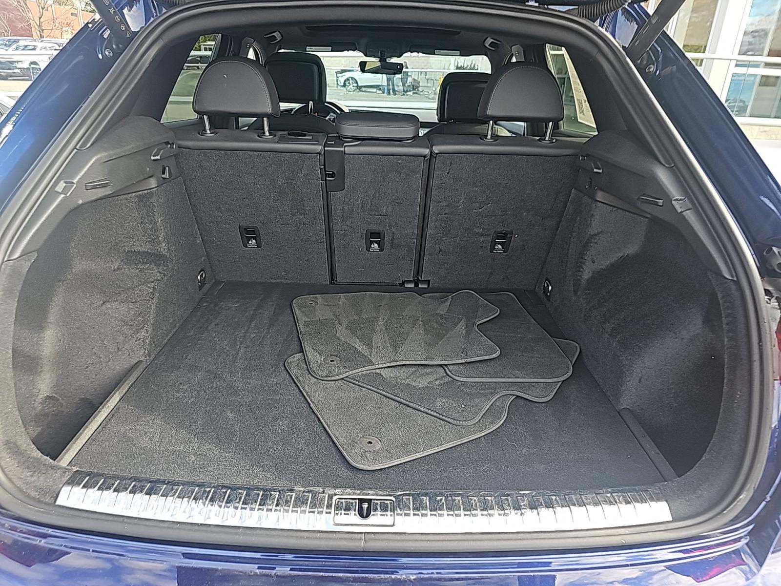 2024 Audi Q3 S line Premium AWD