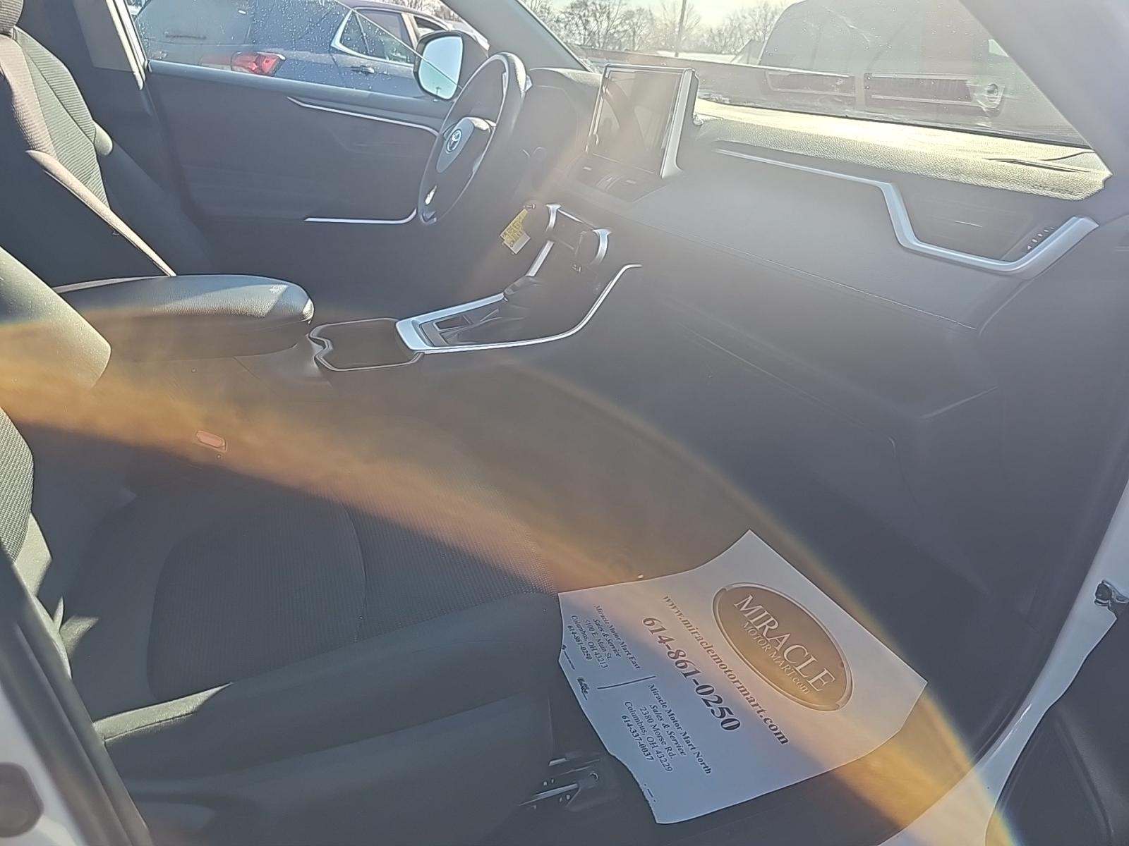 2024 Toyota RAV4 LE AWD