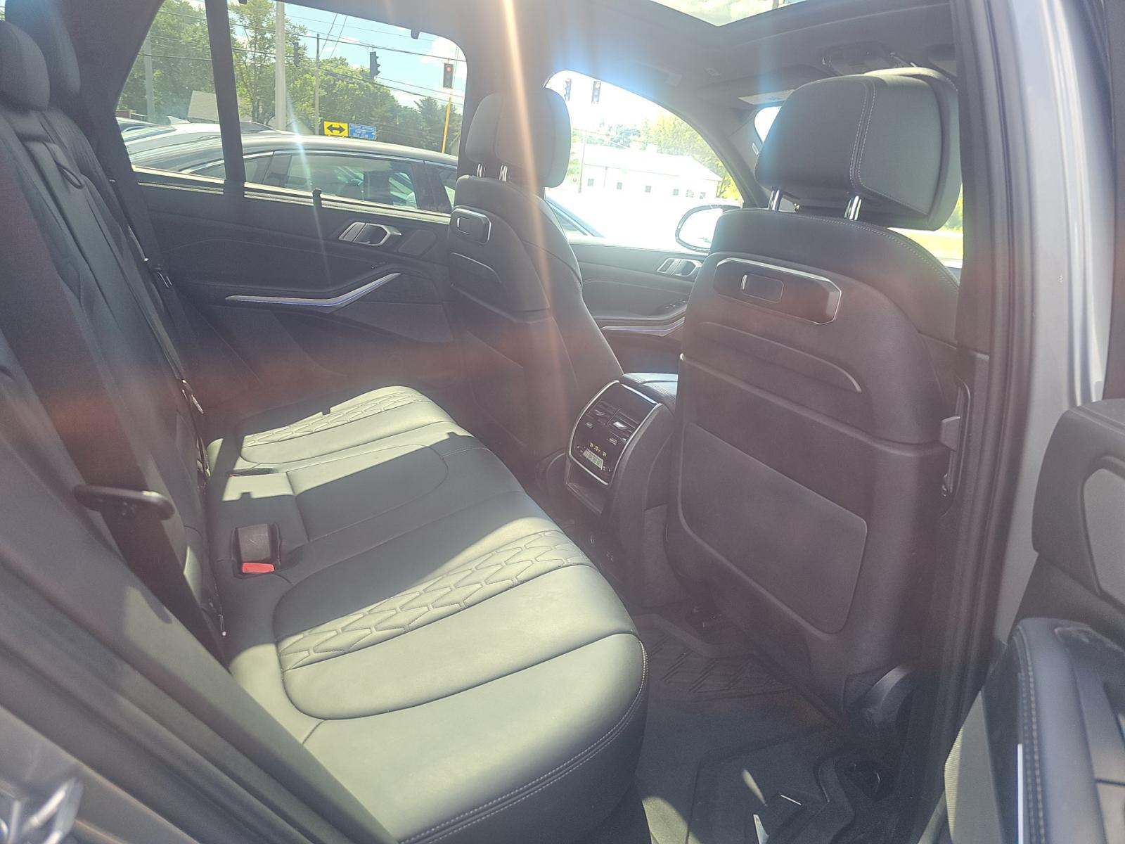 2024 BMW X5 M60i xDrive AWD