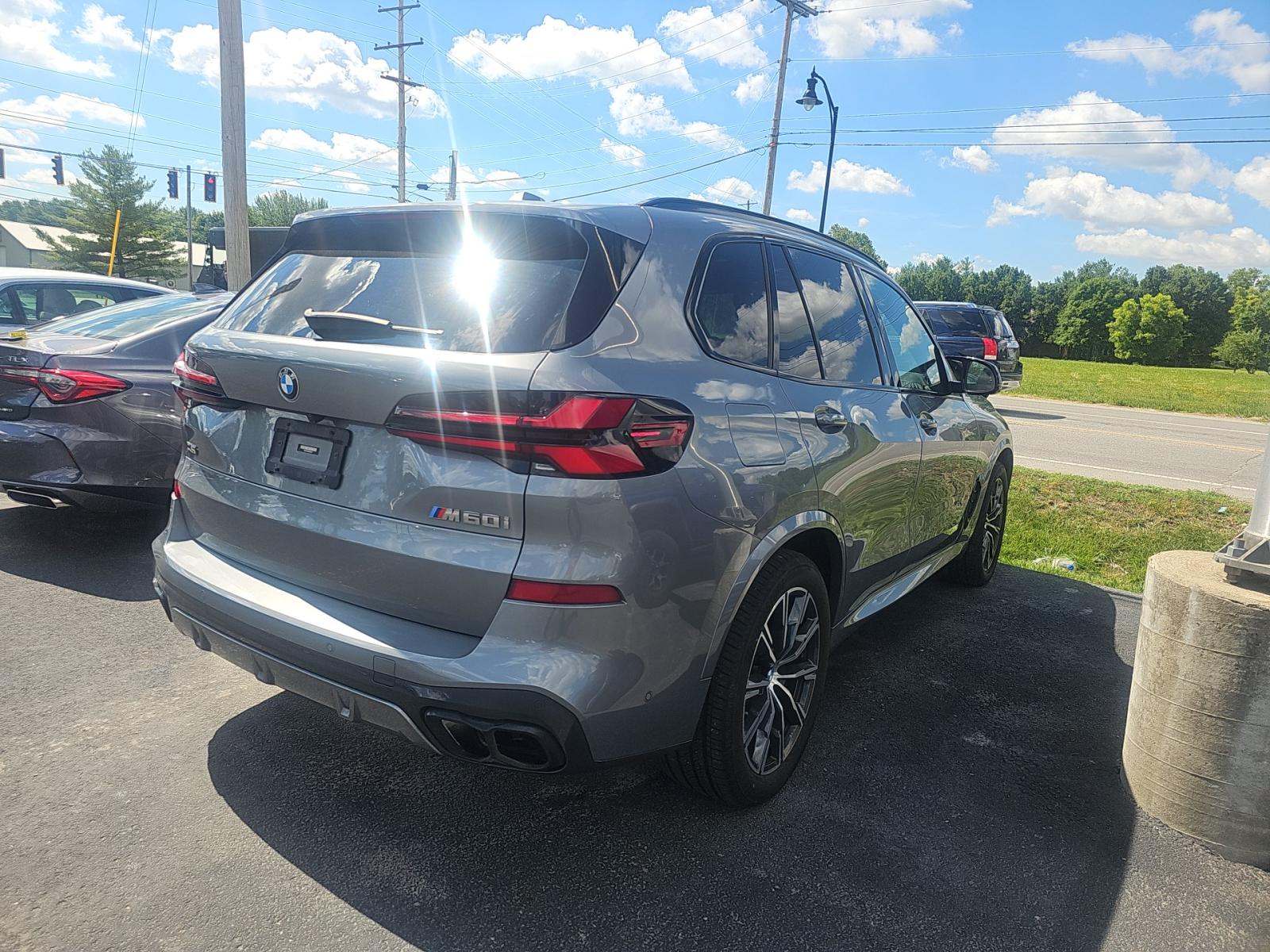 2024 BMW X5 M60i xDrive AWD