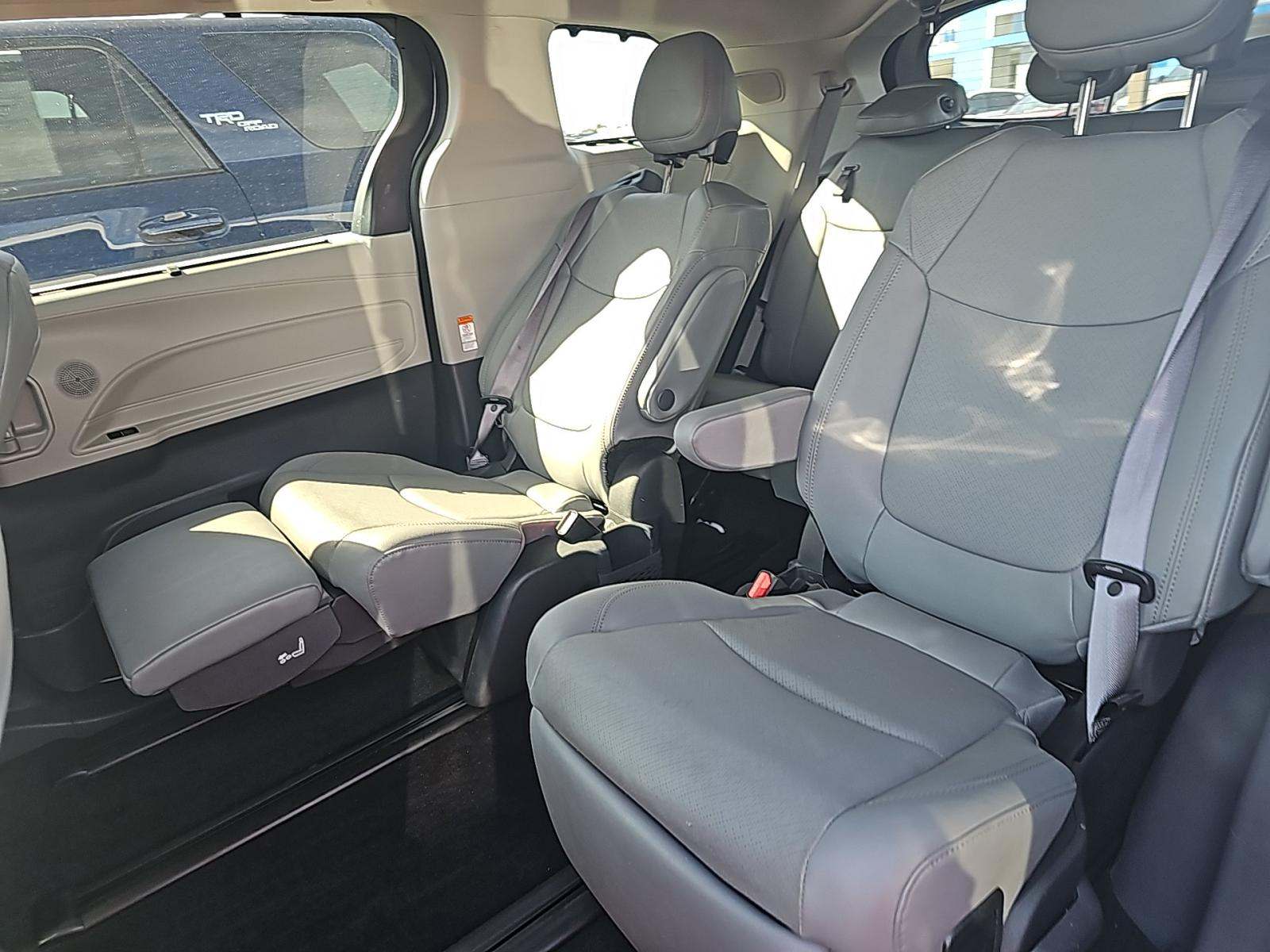 2024 Toyota Sienna Limited AWD