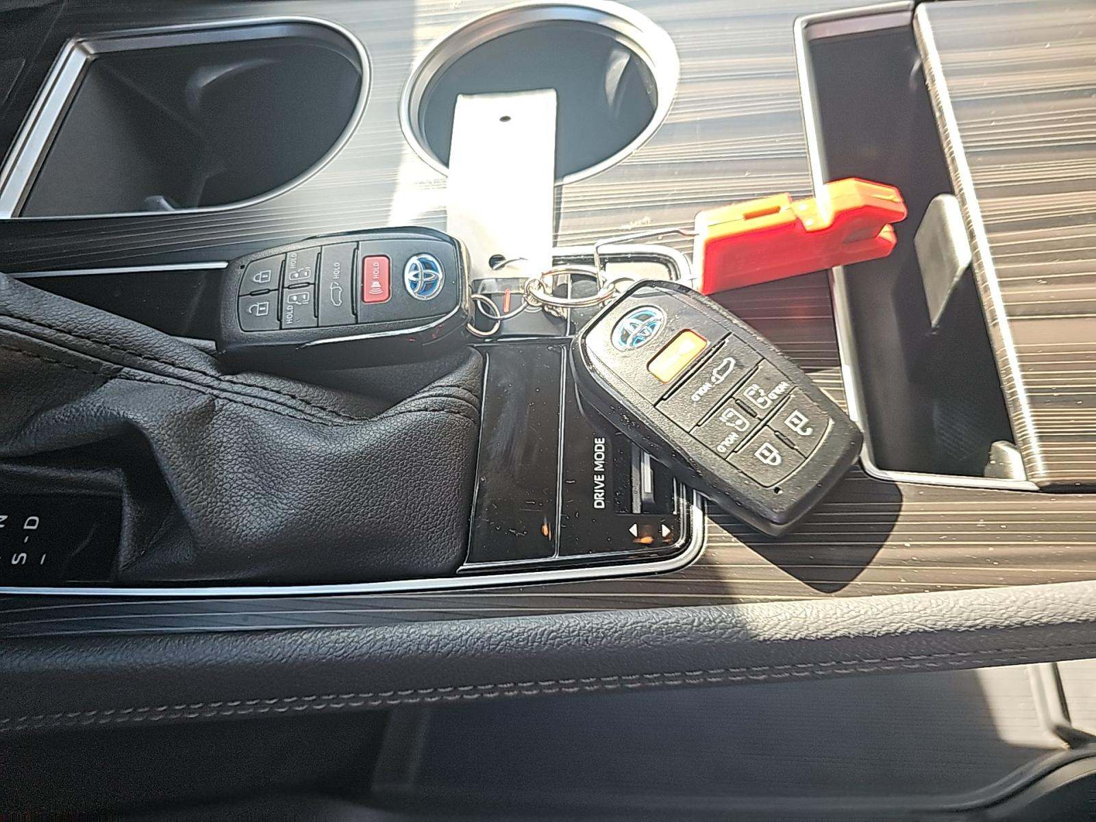 2024 Toyota Sienna Limited AWD