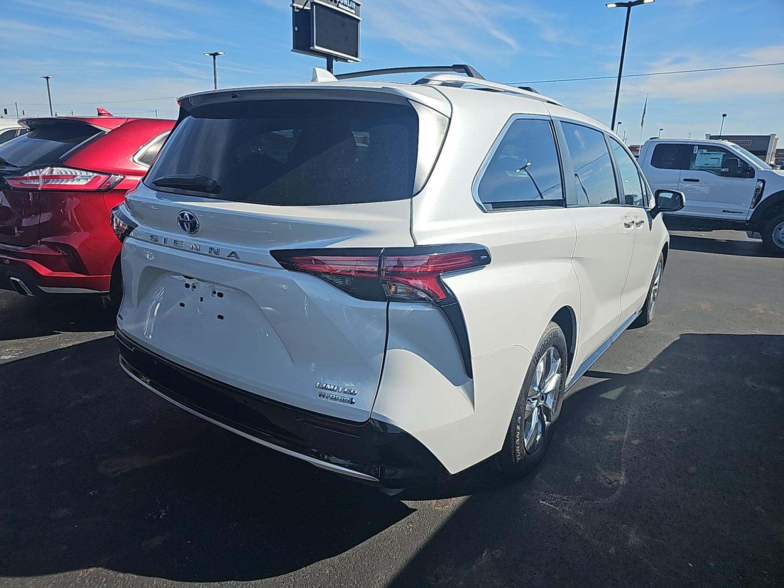 2024 Toyota Sienna Limited AWD