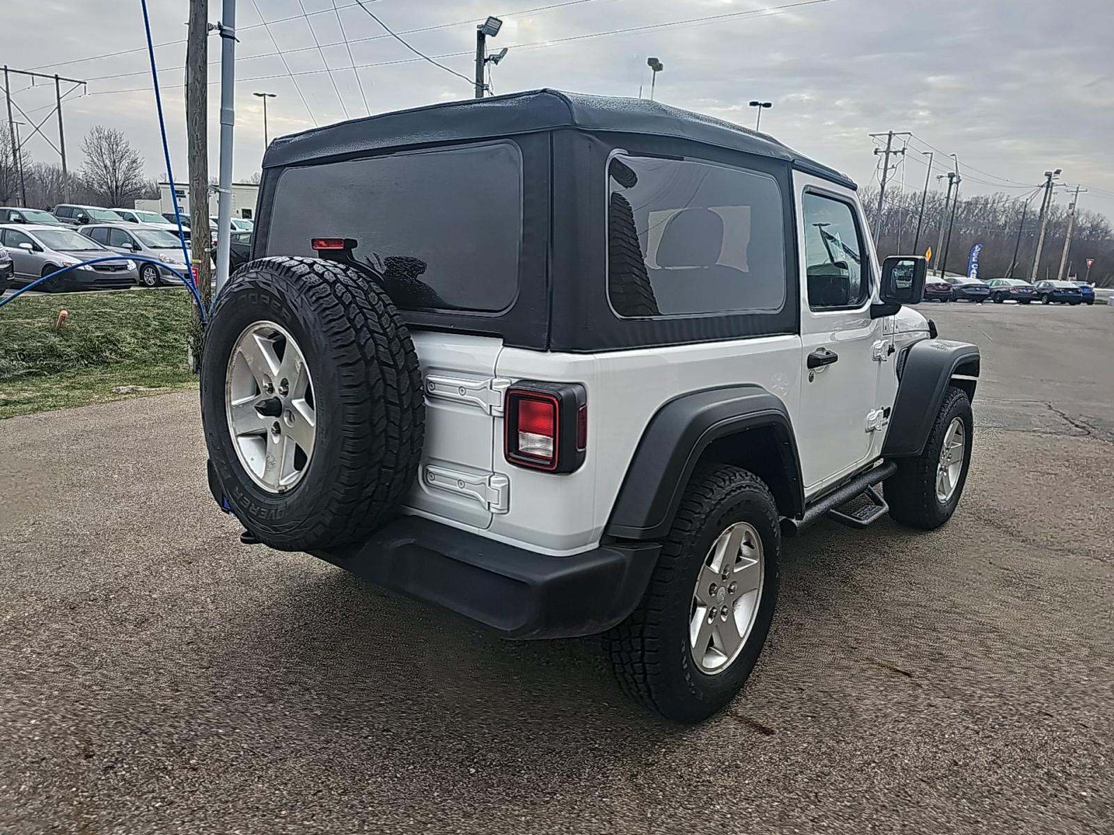 2022 Jeep Wrangler Sport AWD