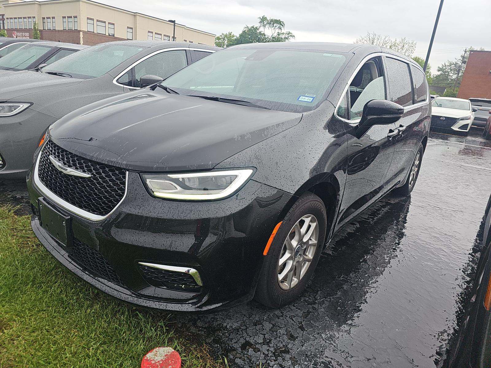 2024 Chrysler Pacifica Touring L FWD