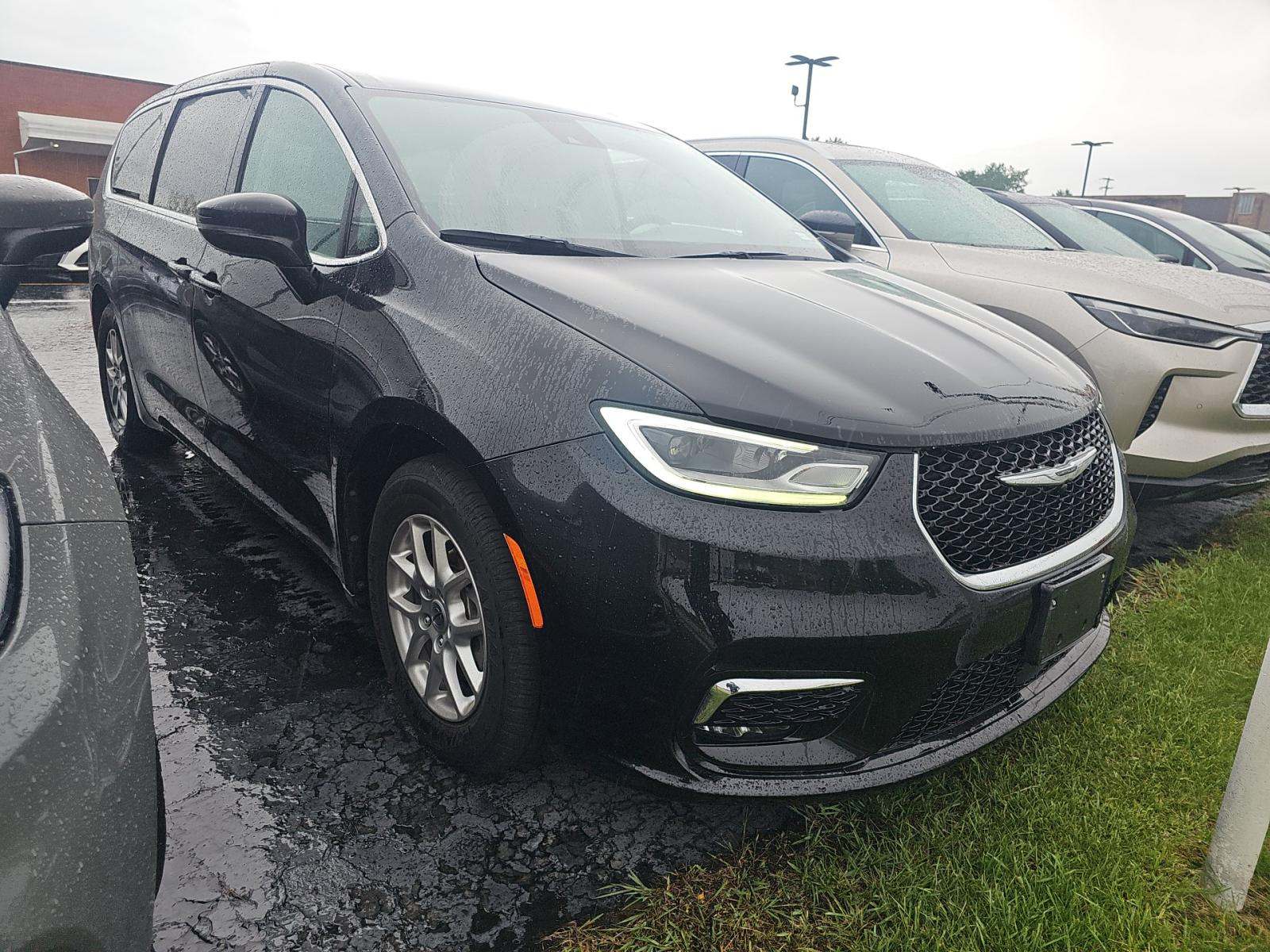 2024 Chrysler Pacifica Touring L FWD