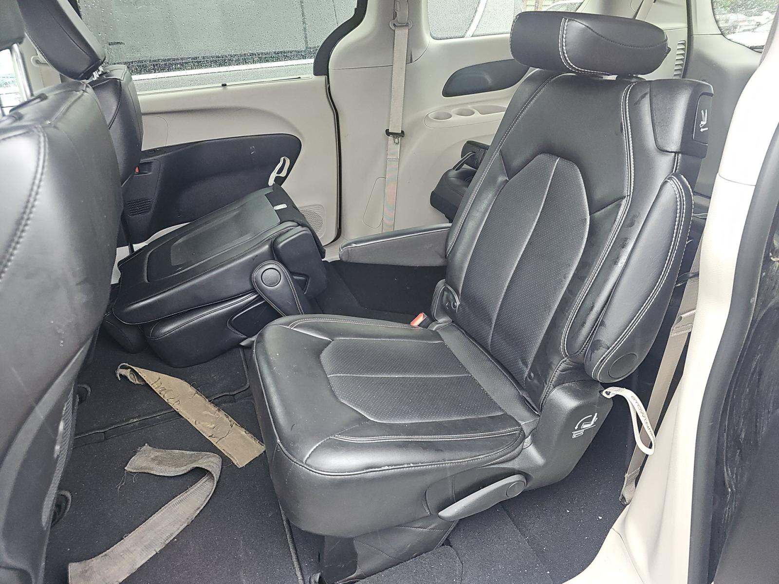 2024 Chrysler Pacifica Touring L FWD