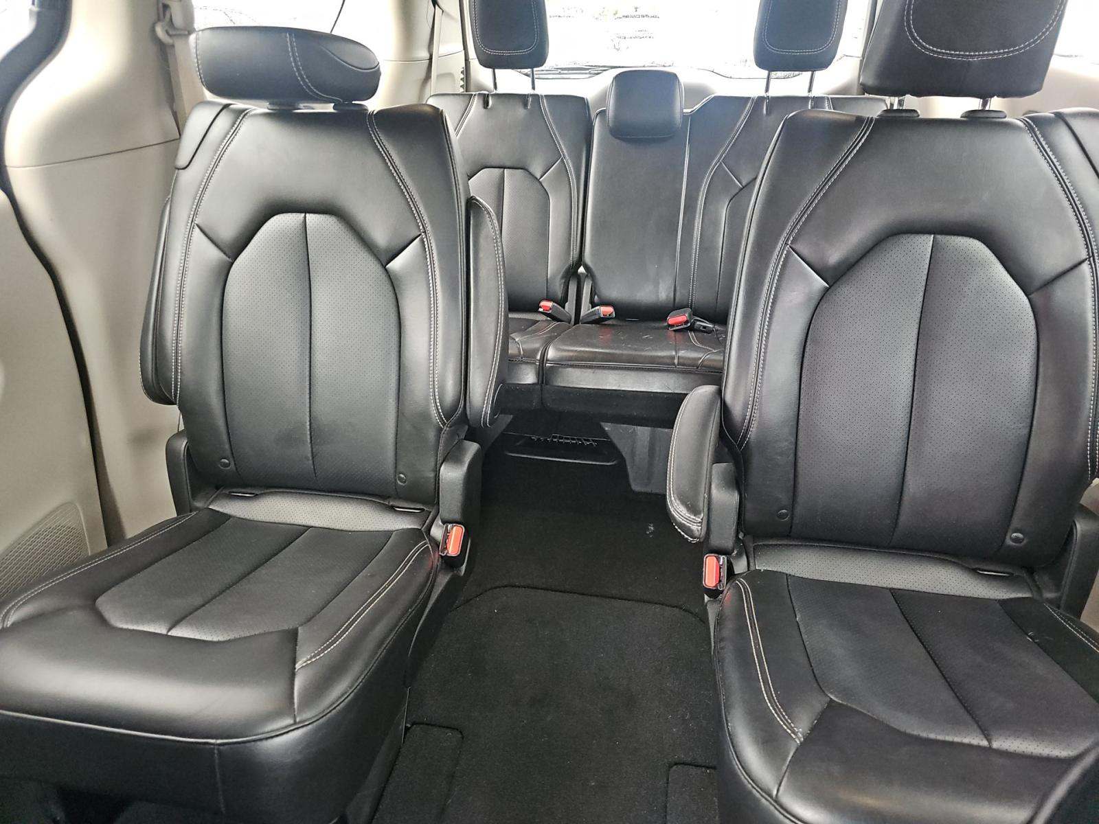 2024 Chrysler Pacifica Touring L FWD