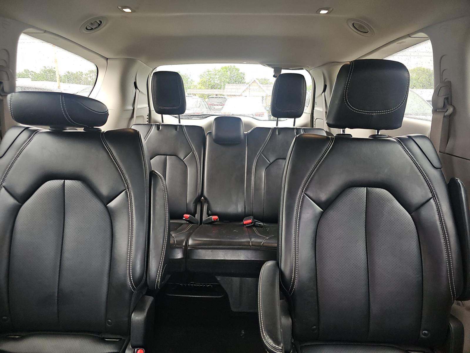 2024 Chrysler Pacifica Touring L FWD