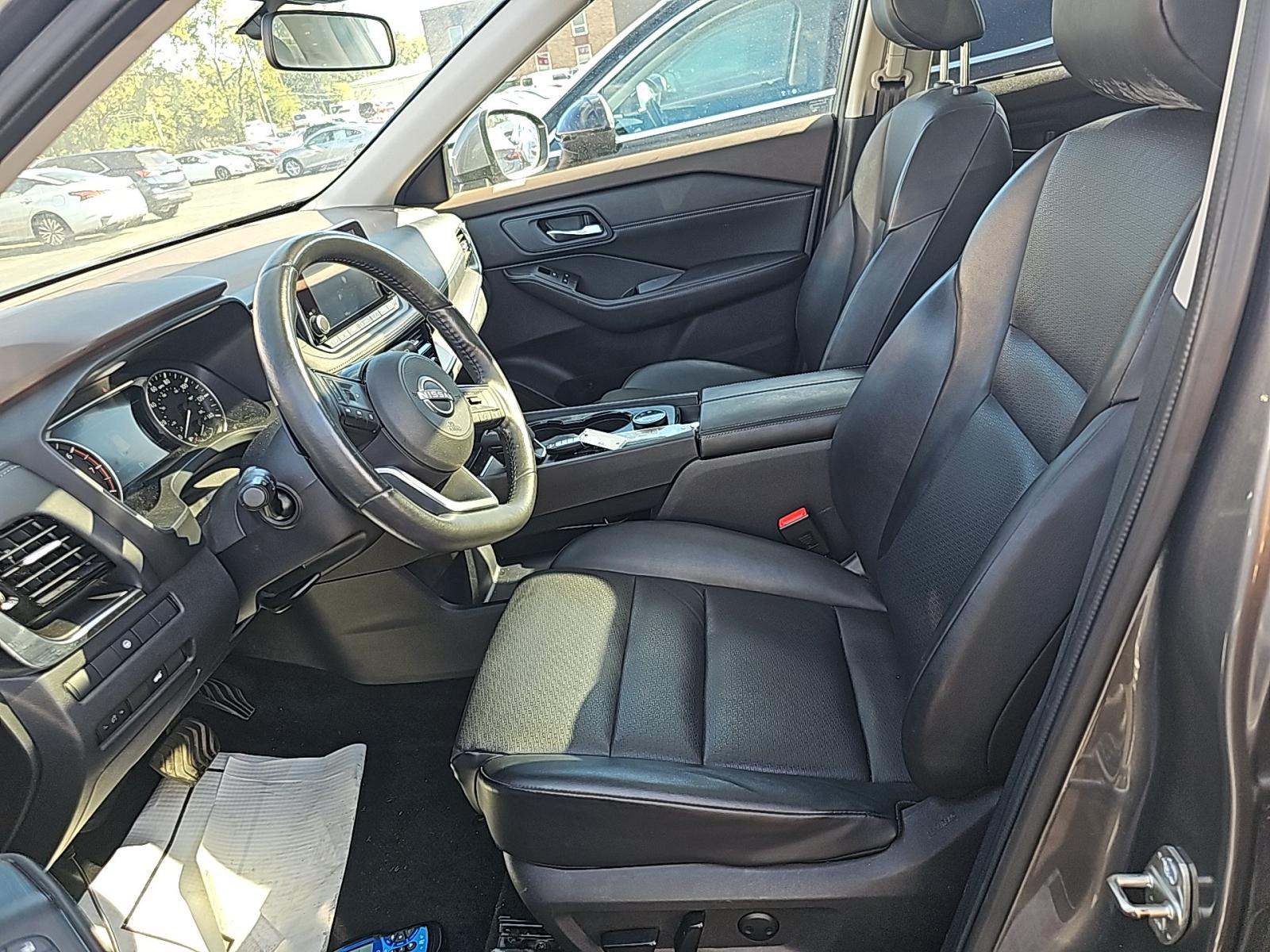 2022 Nissan Rogue SV AWD