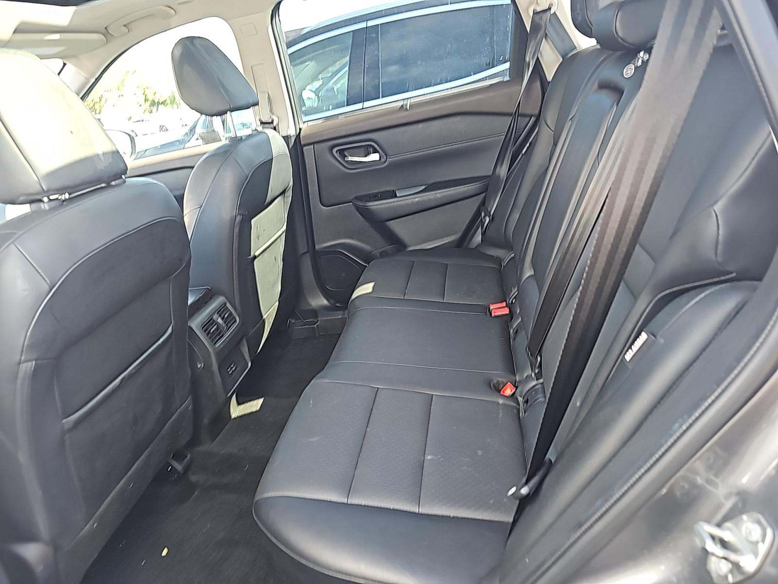 2022 Nissan Rogue SV AWD