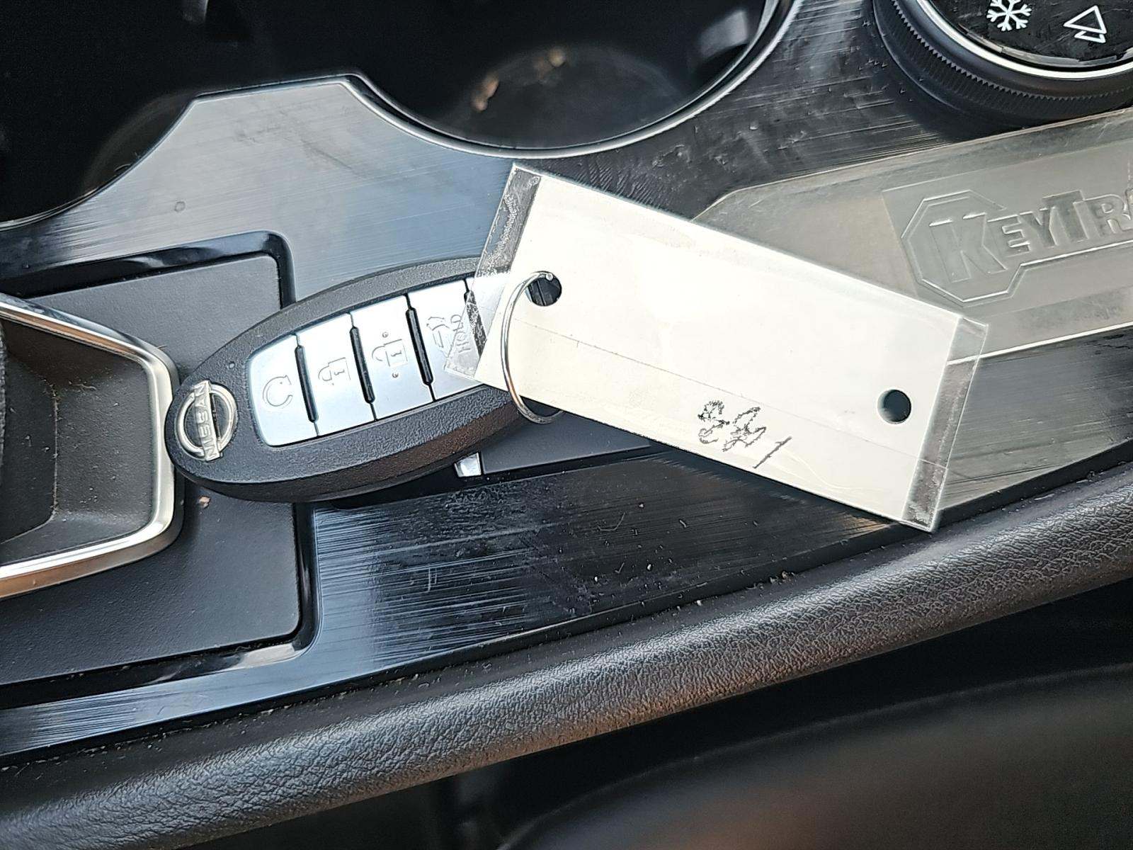 2022 Nissan Rogue SV AWD