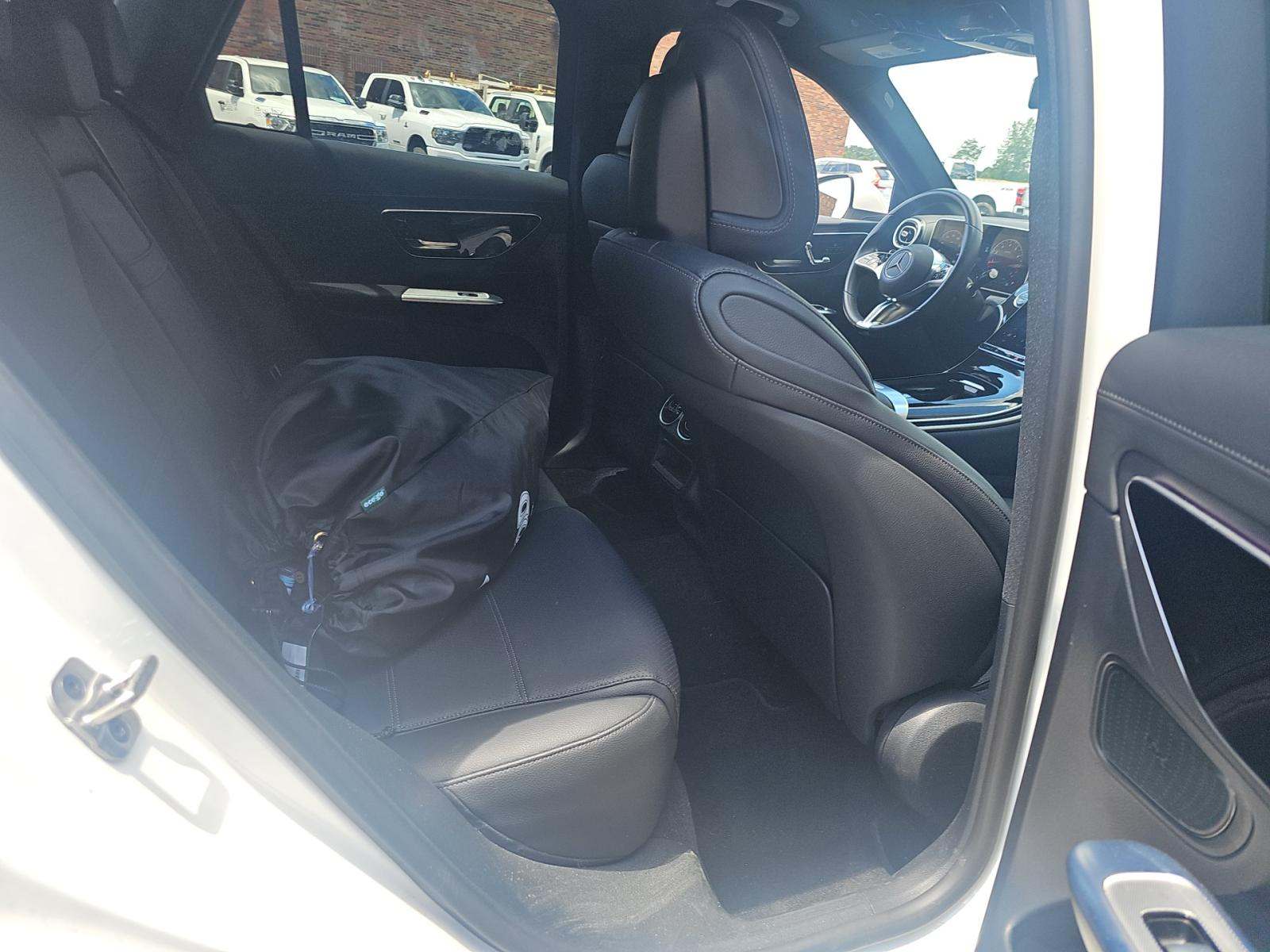 2025 Mercedes-Benz GLC GLC 300 AWD