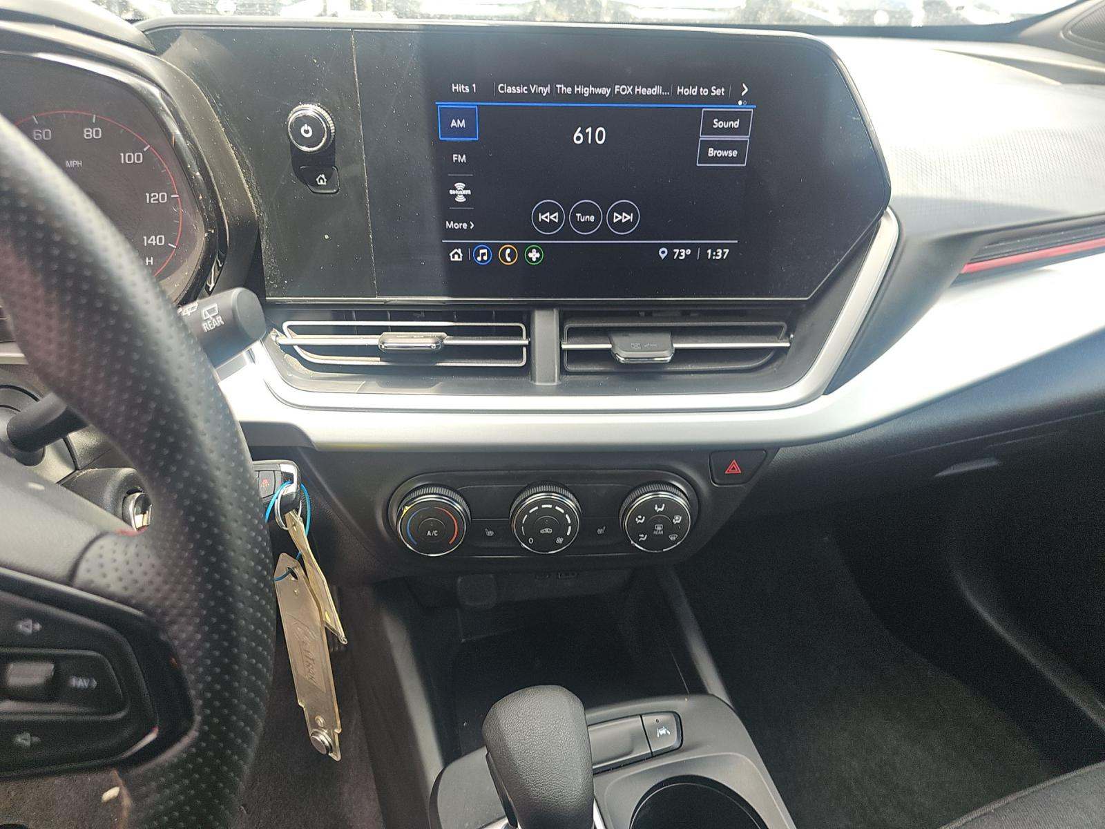 CHEVROLET TRAX - 10