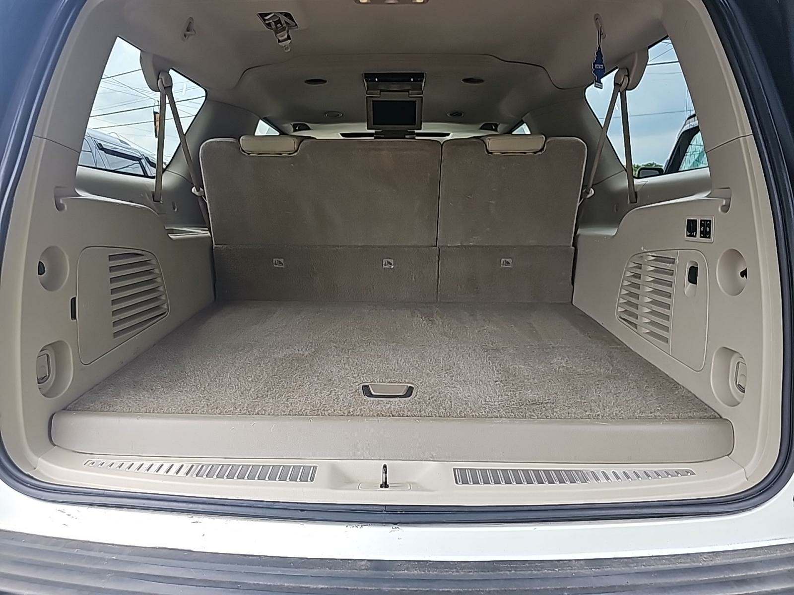 2017 Cadillac Escalade ESV Premium Luxury AWD