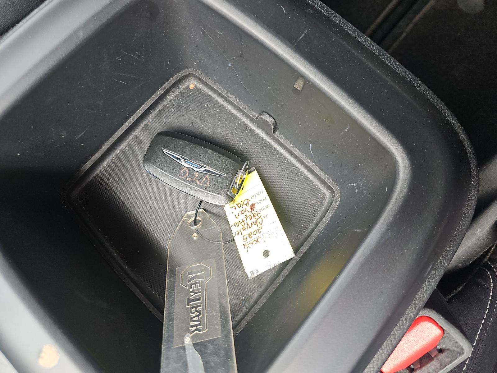 2025 Chrysler Pacifica Select FWD