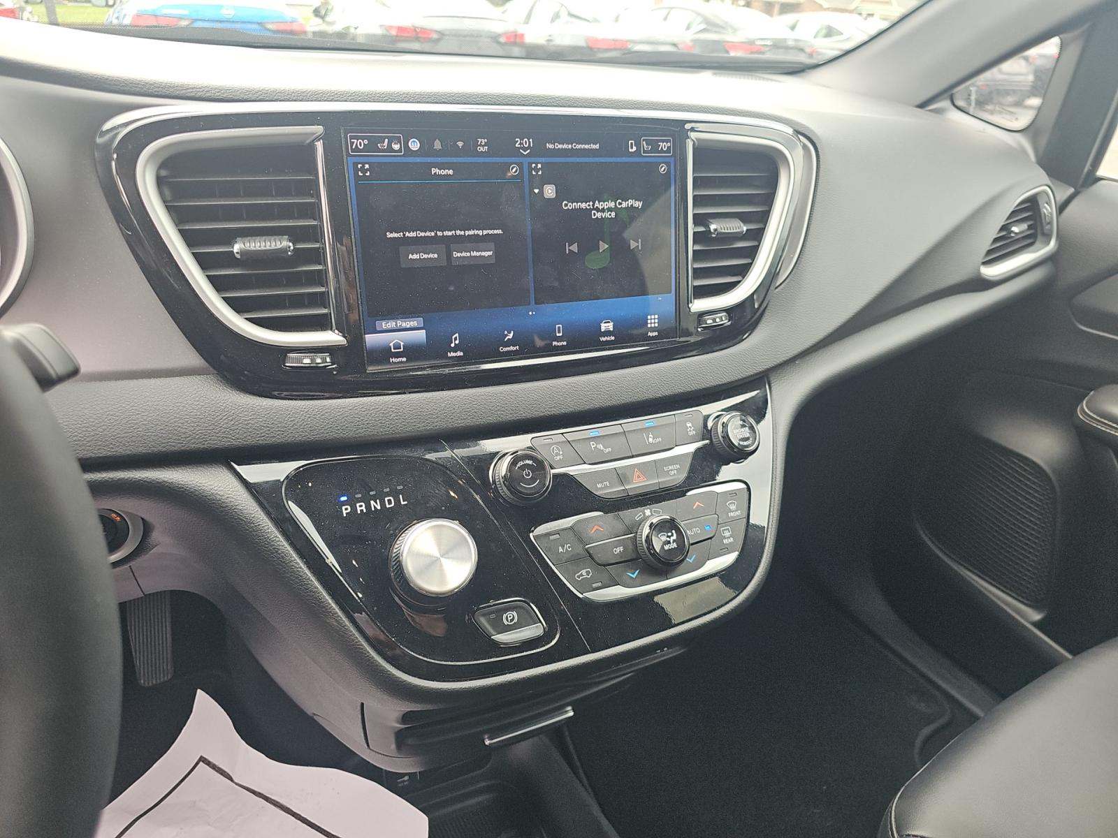 2025 Chrysler Pacifica Select FWD